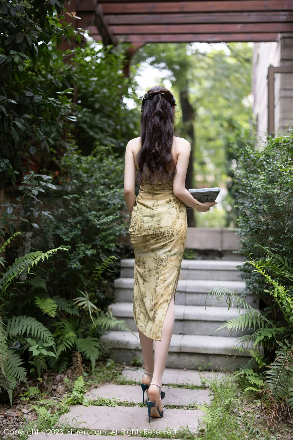 XiuRen 秀人 No.7083 徐莉芝Booty 欧式文艺风性感写真 [82P]插图4