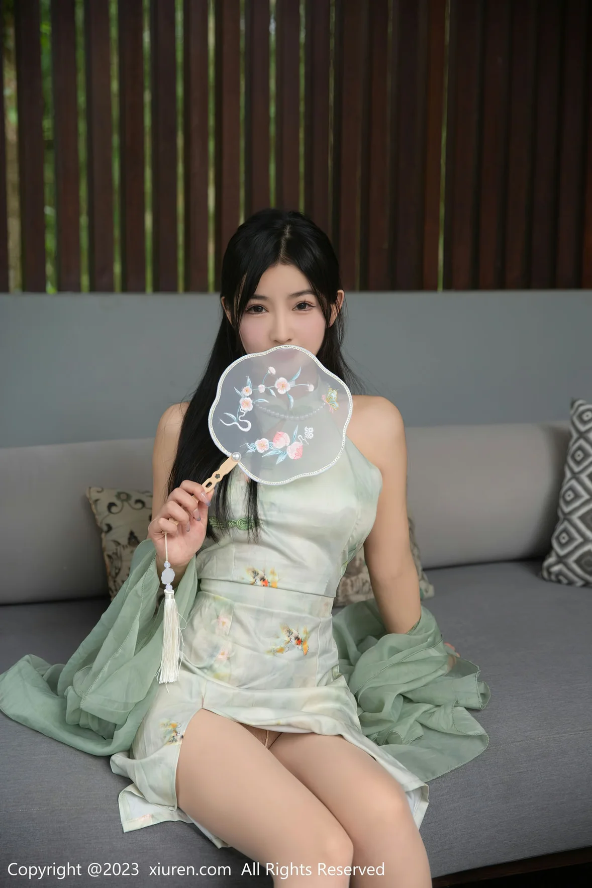 XiuRen 秀人 No.6880 谭小灵 古装薄纱水中场景拍摄 [81P]插图