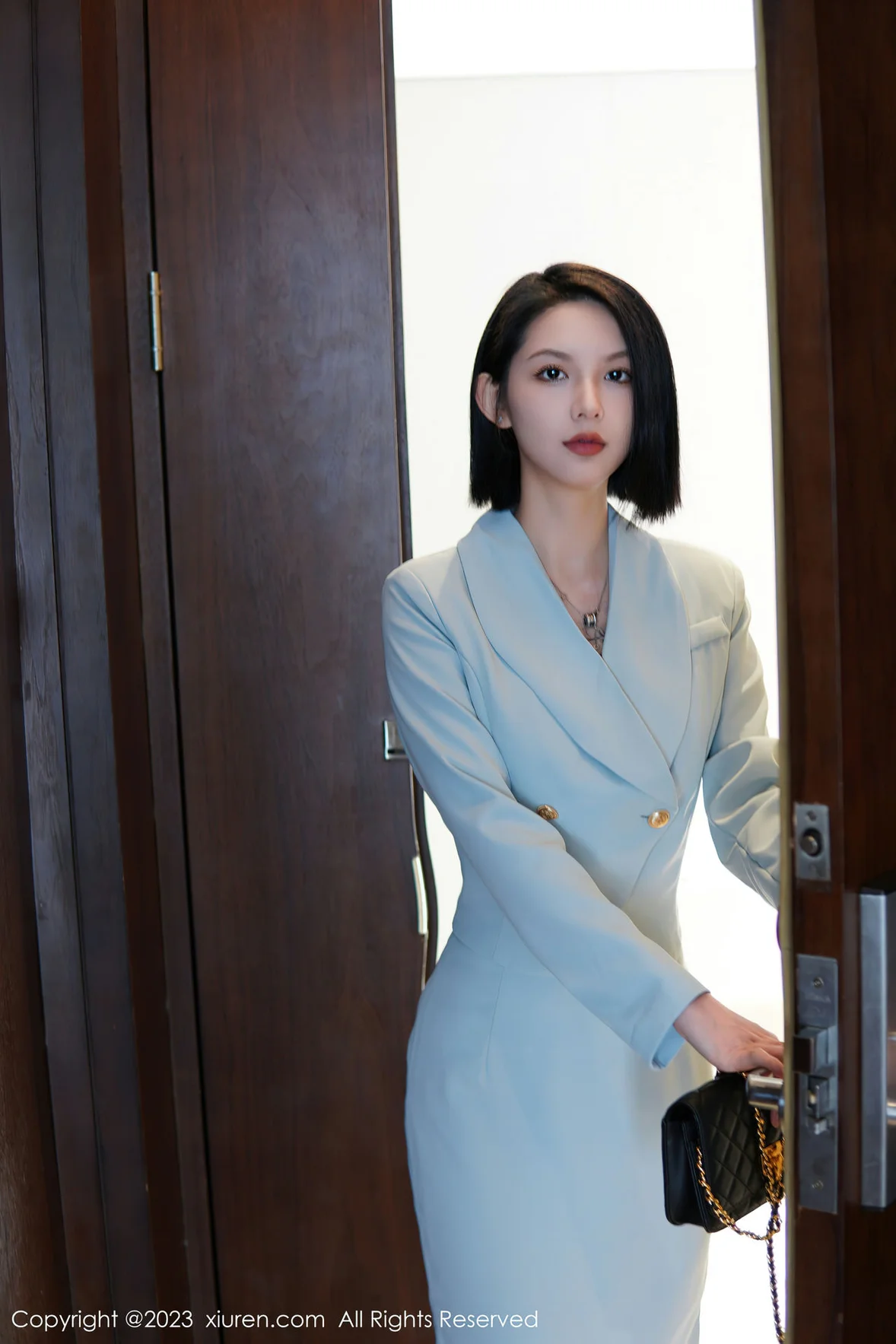 XiuRen 秀人 No.6885 乔一一 诱人原色丝袜性感写真 [75P]插图7