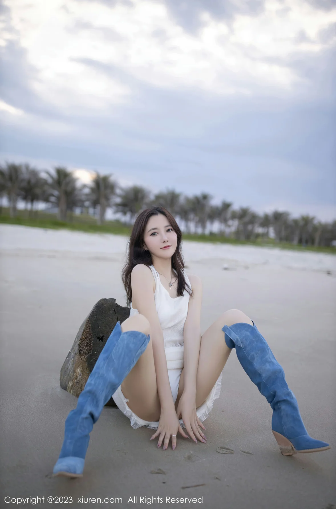 XiuRen 秀人 No.6852 鱼子酱Fish 白色比基尼巴厘岛旅拍1 [81P]插图7