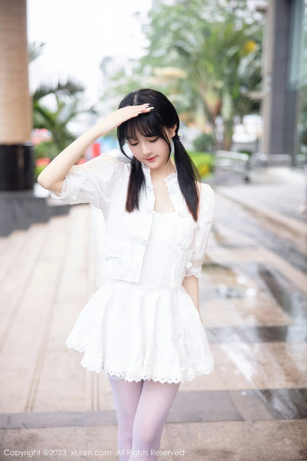 XiuRen 秀人 No.6933 幼幼 连衣短裙性感写真 [84P]插图4