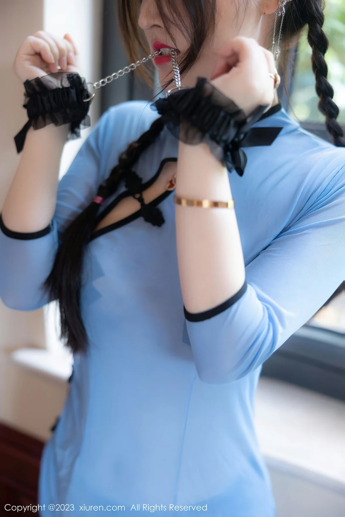 XiuRen 秀人 No.7357 诗诗kiki 轻透旗袍性感写真 [85P]插图2