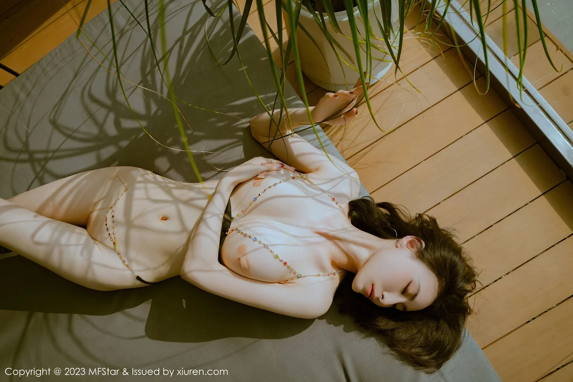 模范学院 Vol.624 lingyu69 湿身白色蕾丝内衣 [74P]插图3