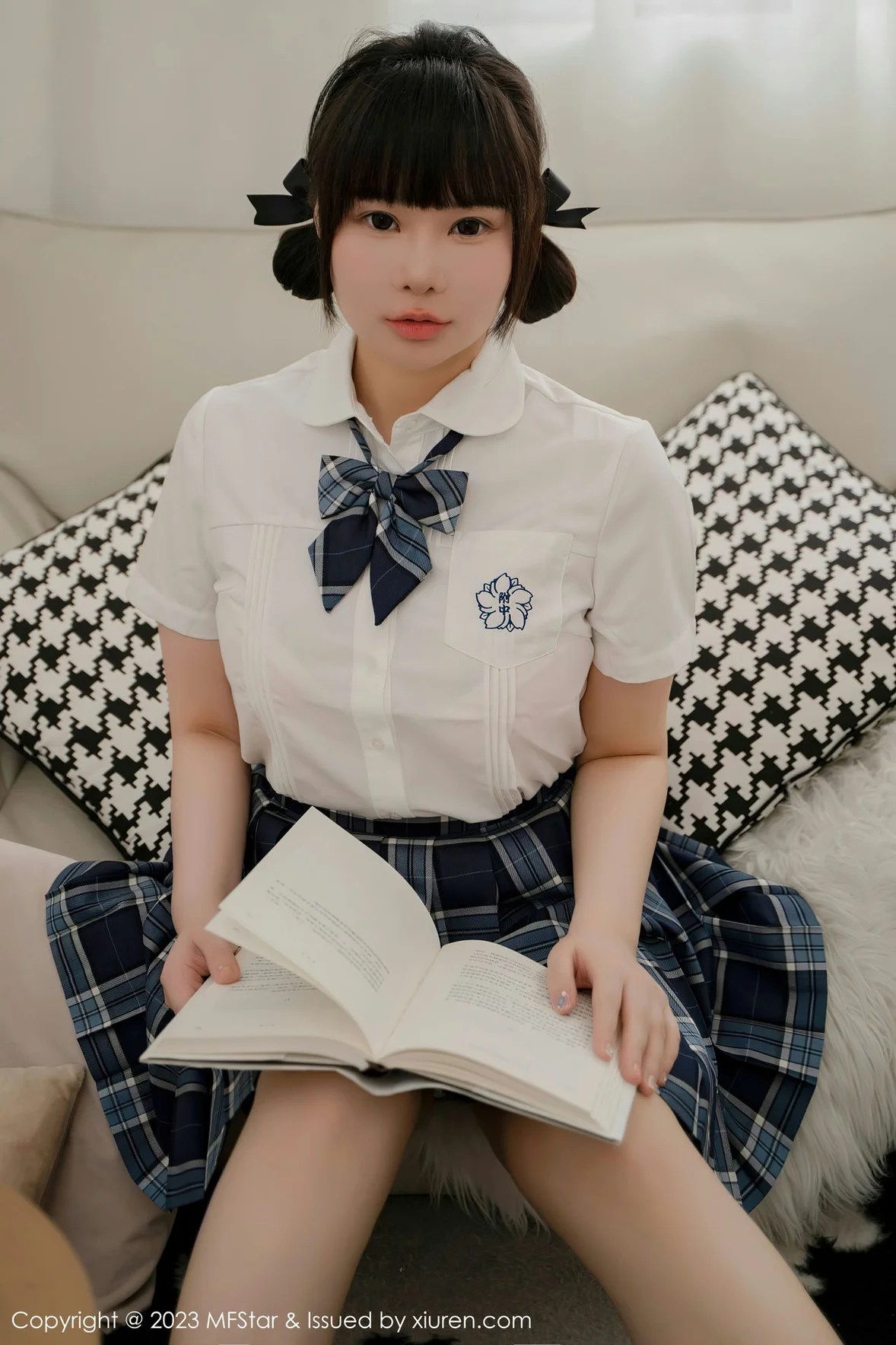 模范学院 Vol.621 水塔塔 乳贴萝莉首套写真 [61P]插图4