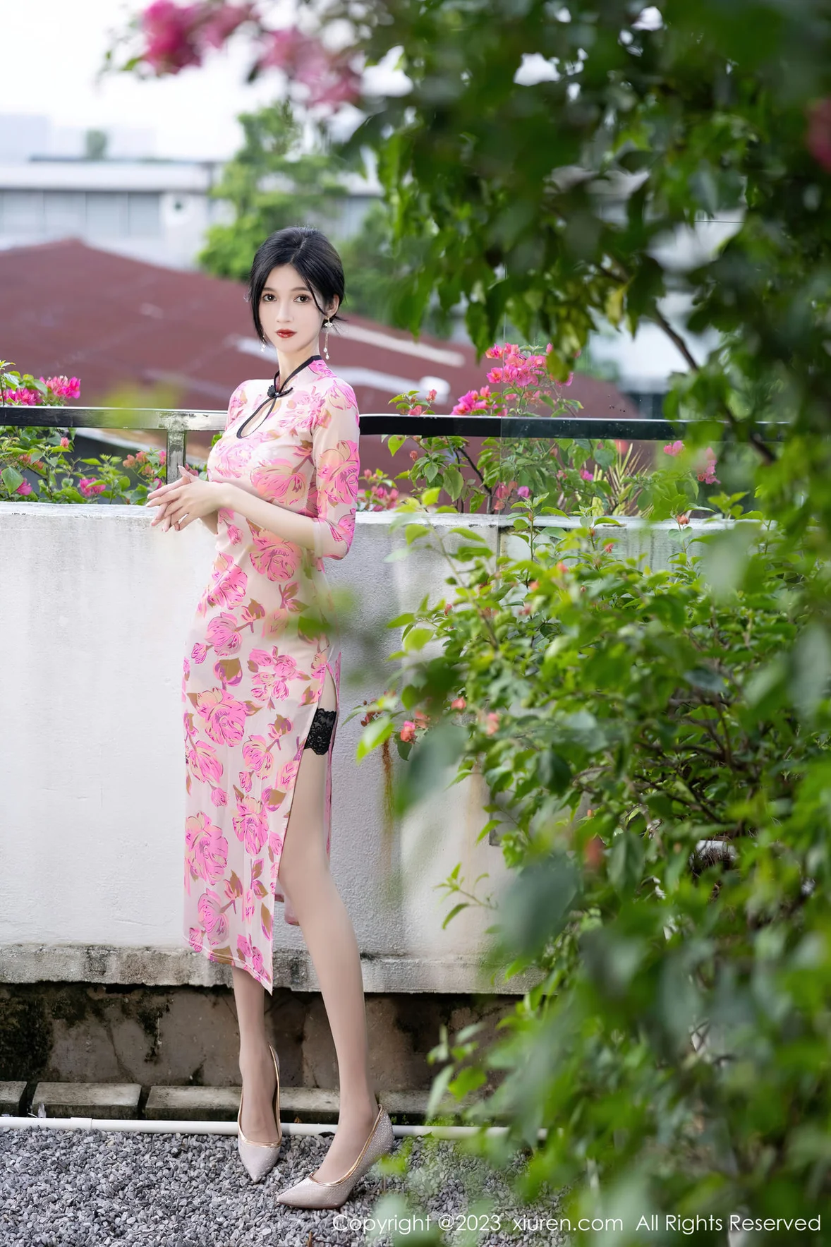 秀人网 No.7388 程程程- 粉色旗袍安吉旅拍 [83P]插图4
