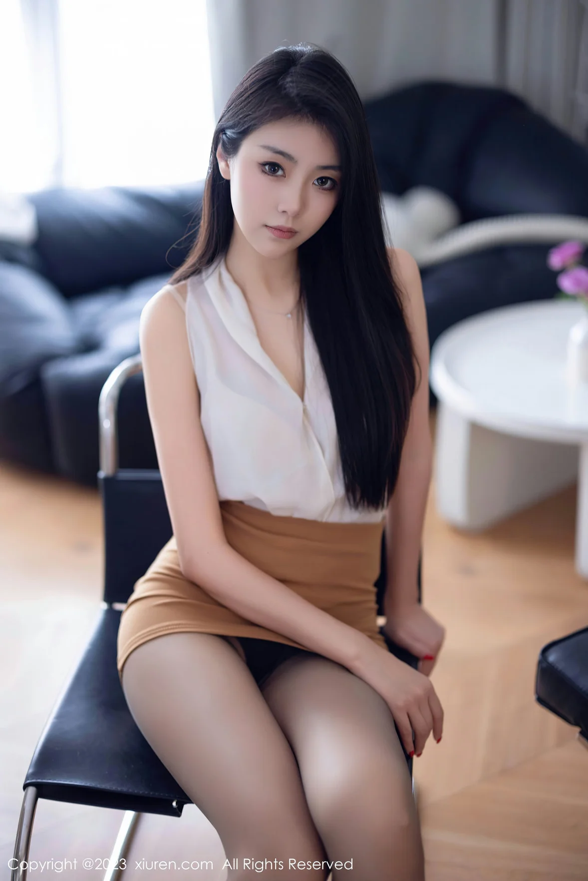秀人网 No.7387 可樂Vicky 妩媚十足性感写真 [83P]插图1