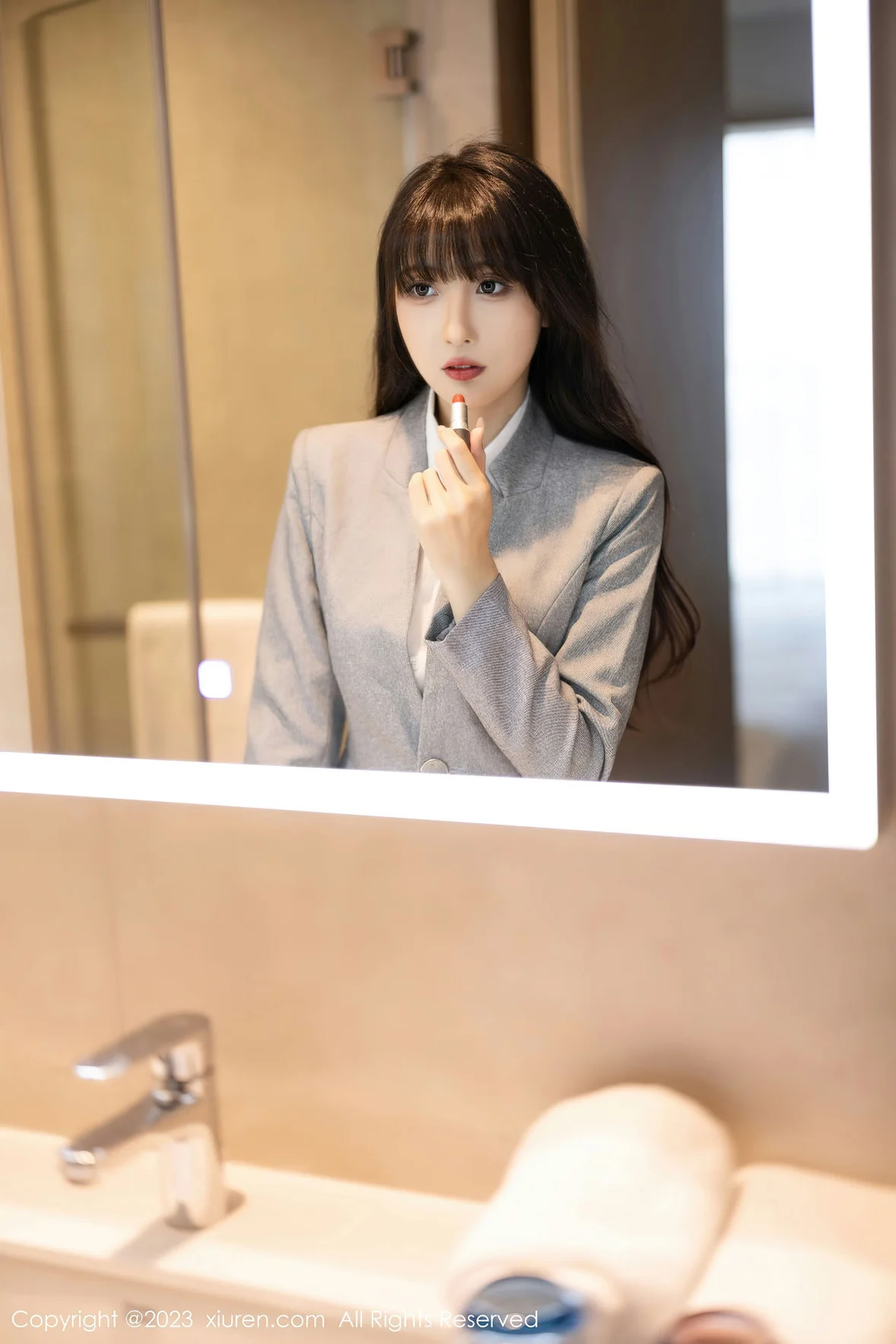 秀人网 No.7422 林星阑 OL职场安吉旅拍 [86P]插图