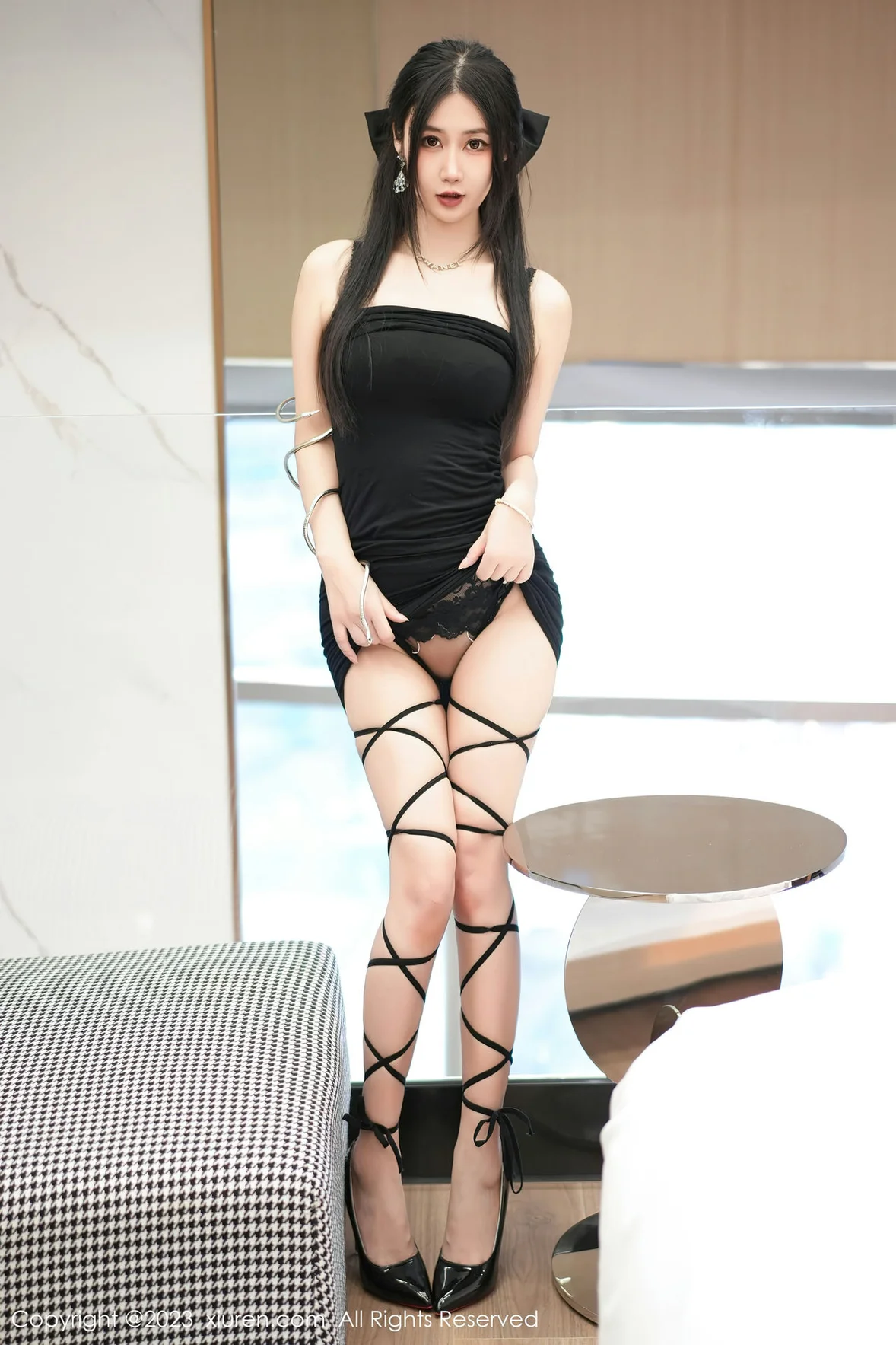 秀人网 No.7394 laura阿姣 吊带短裙性感写真 [73P]插图4