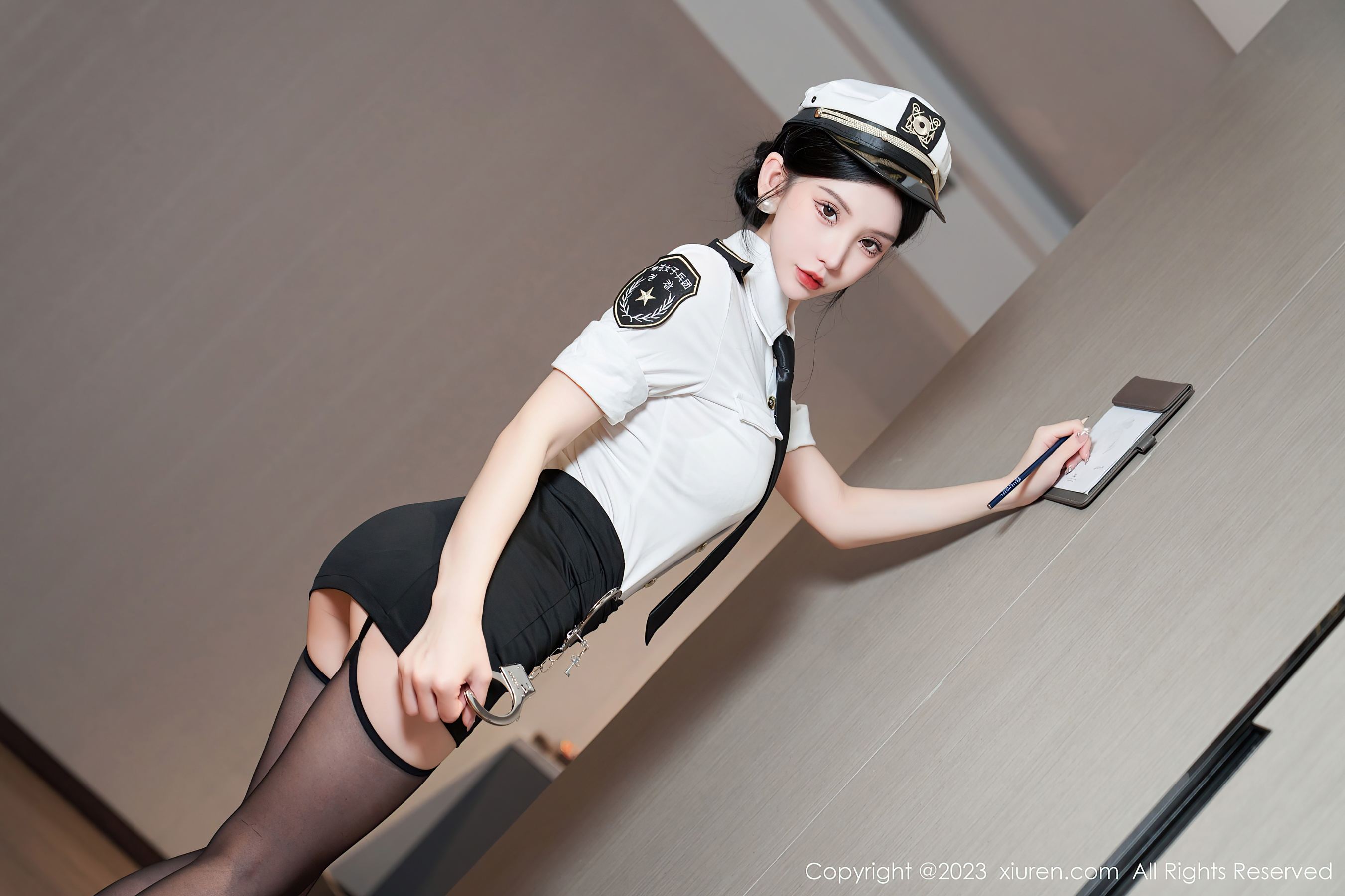 XiuRen 秀人 No.7430 周于希Sally 主题《搜查官|秘密被虏》厦门旅拍 [112P]插图5