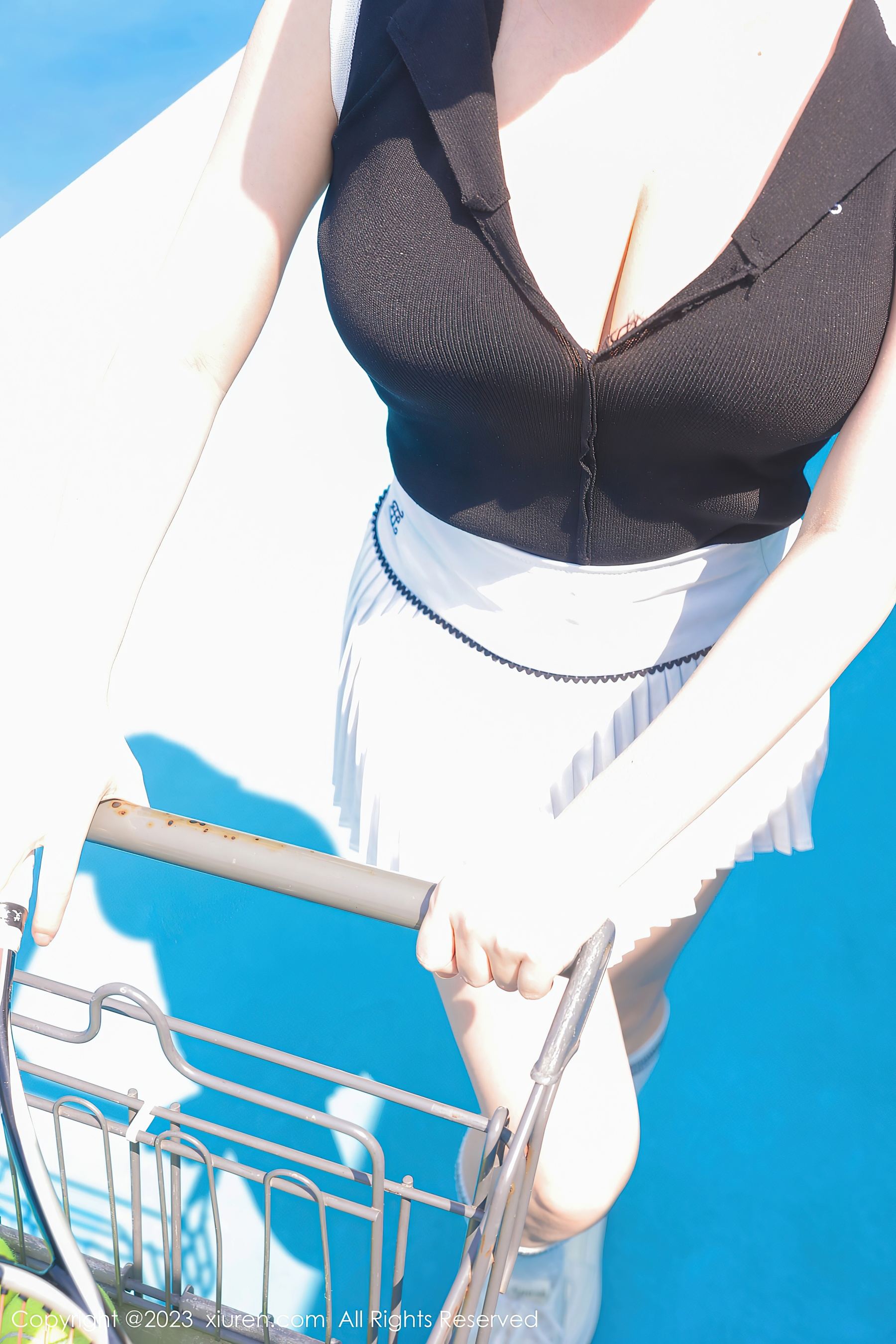 XiuRen 秀人 No.7467 豆瓣酱 网球美臀插图4