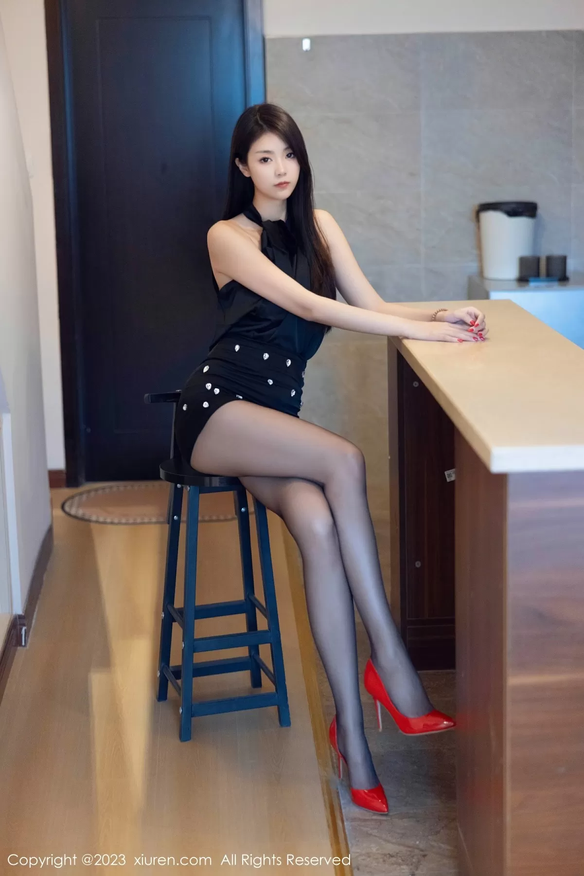 XiuRen 秀人 No.7535 可樂Vicky [82P]插图3