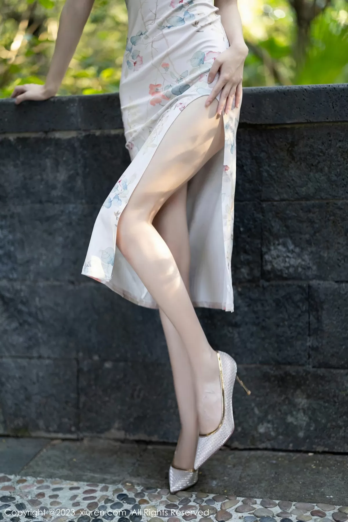  Xiuren 秀人 No.7631 章芃芃 [100P]第2张