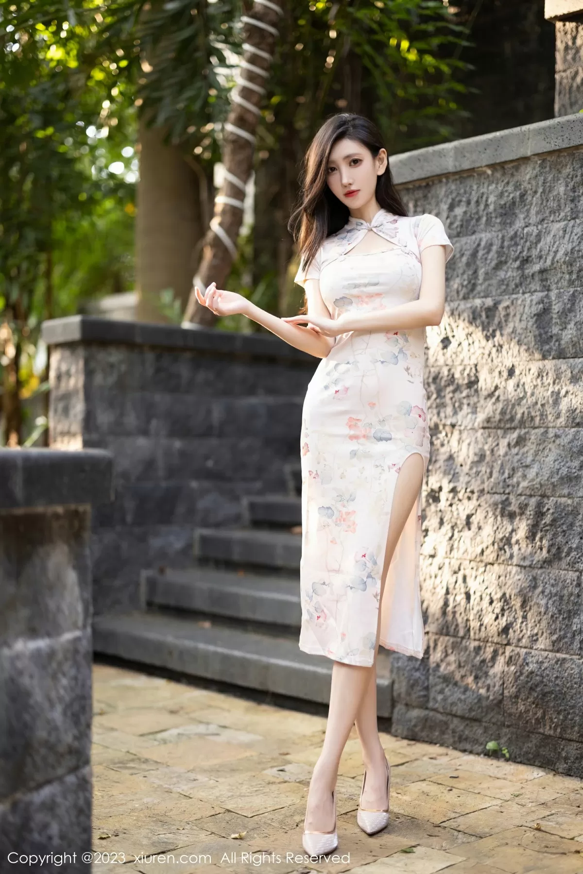  Xiuren 秀人 No.7631 章芃芃 [100P]第6张