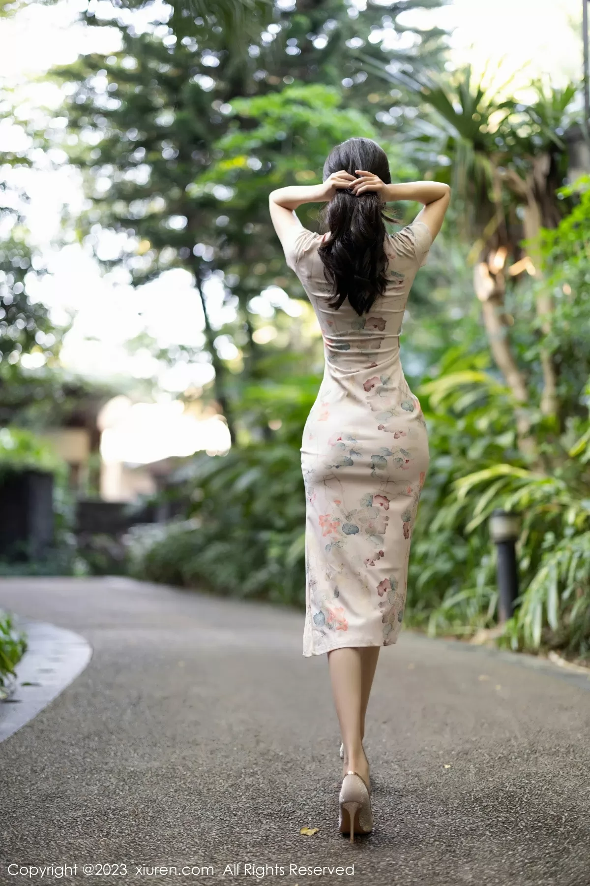  Xiuren 秀人 No.7631 章芃芃 [100P]第7张