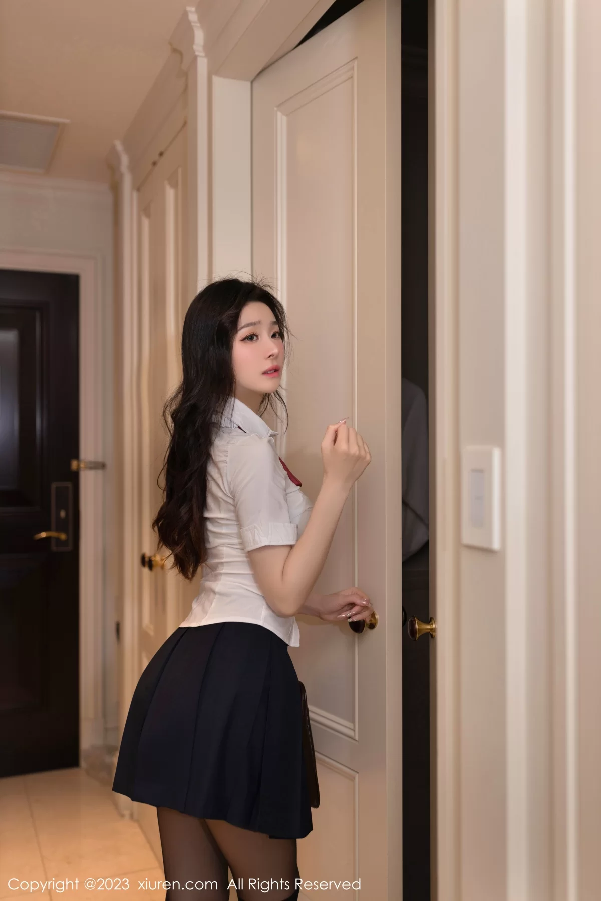  Xiuren 秀人 No.7674 小逗逗 [80P]第2张