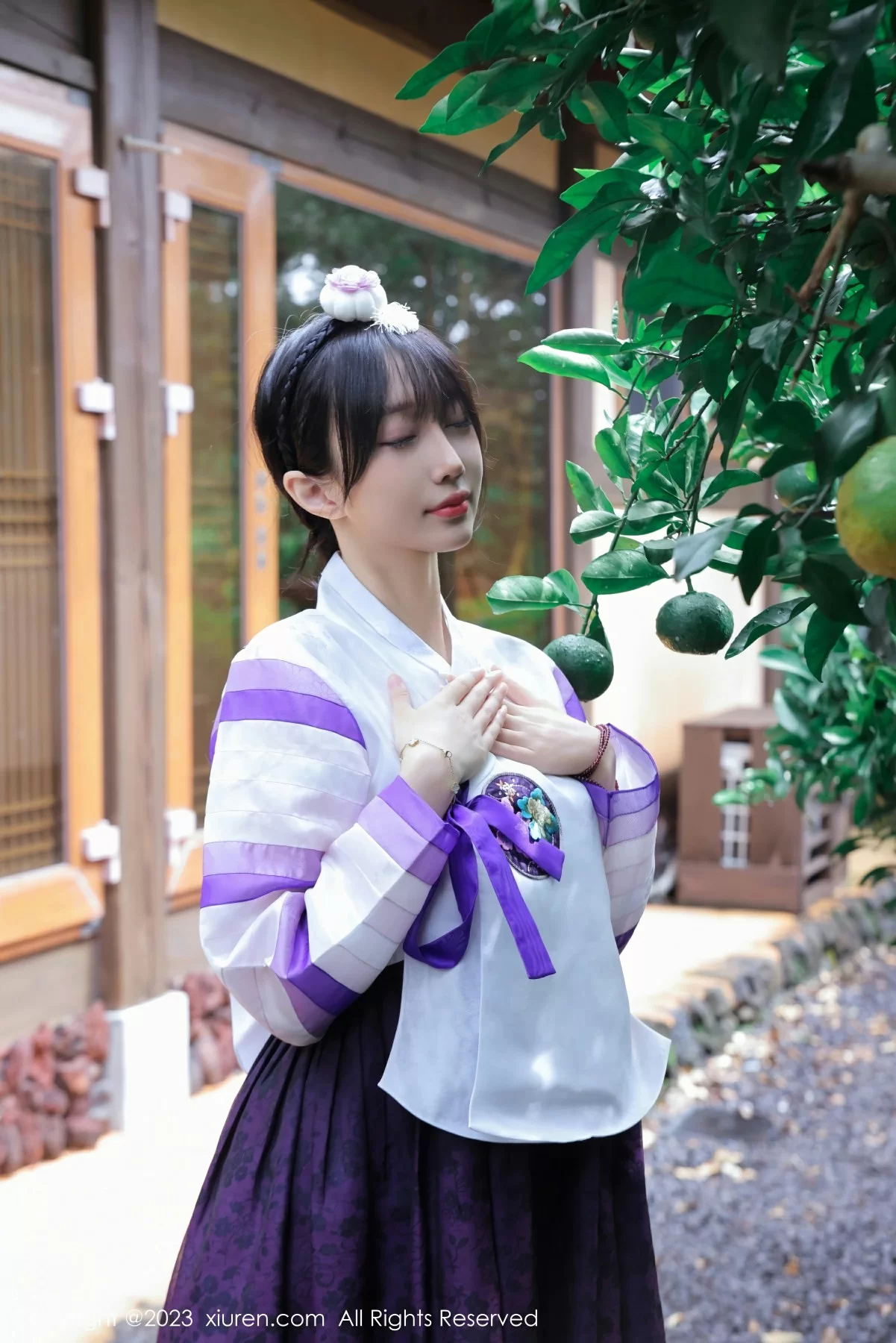  Xiuren 秀人 No.7677 玥儿玥er [66P]第2张