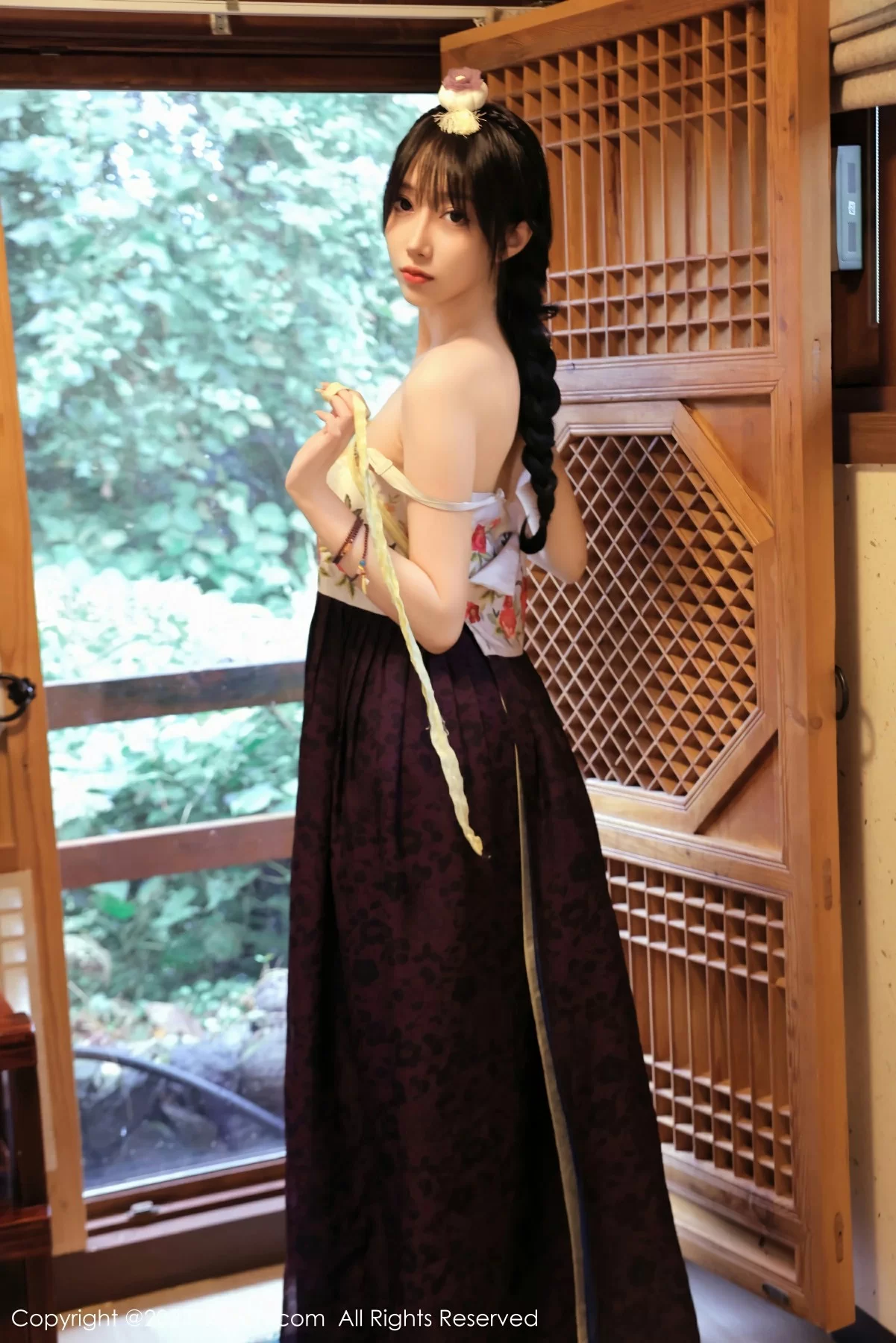  Xiuren 秀人 No.7677 玥儿玥er [66P]第7张