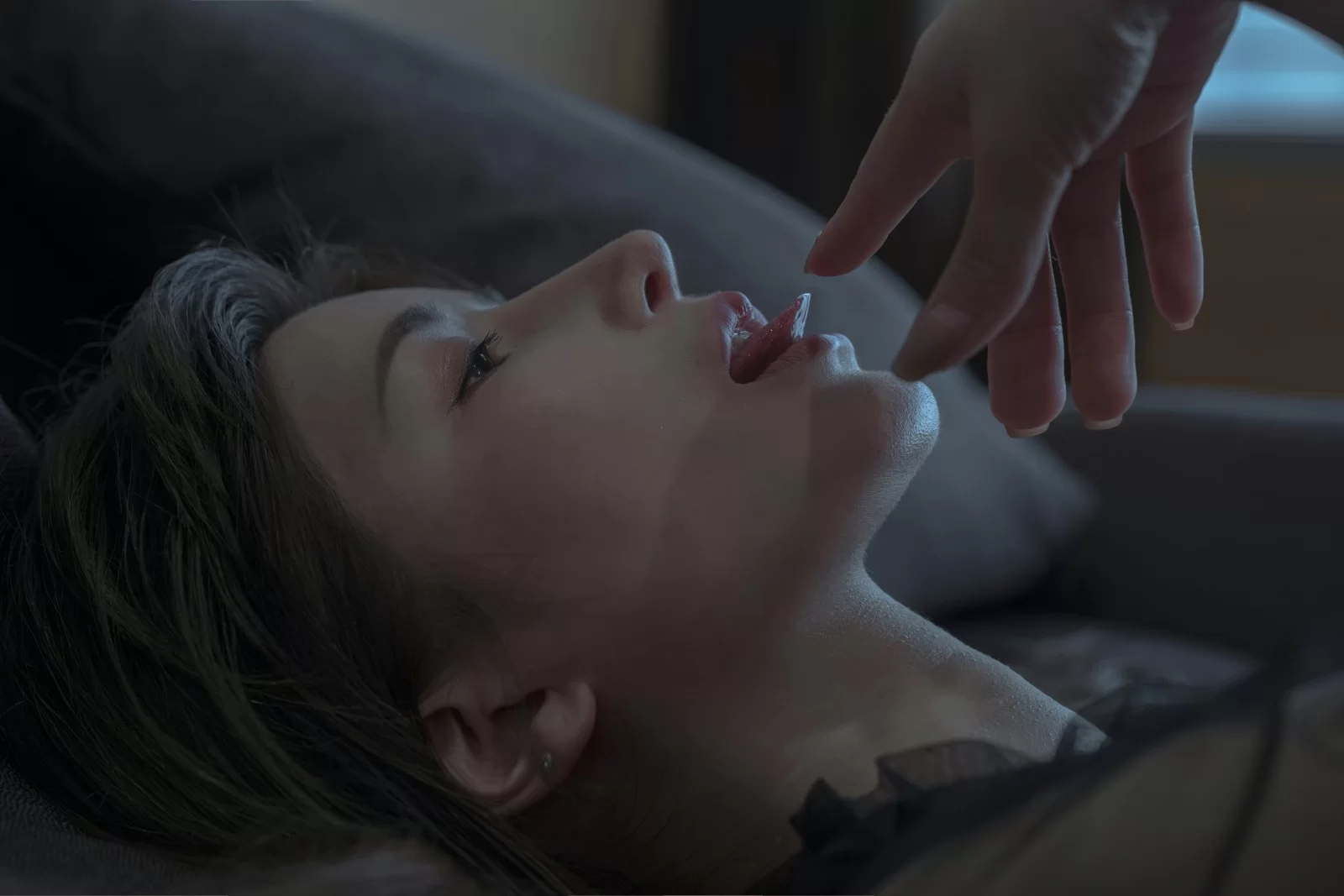 鹿八岁 – 黑色西里里插图5