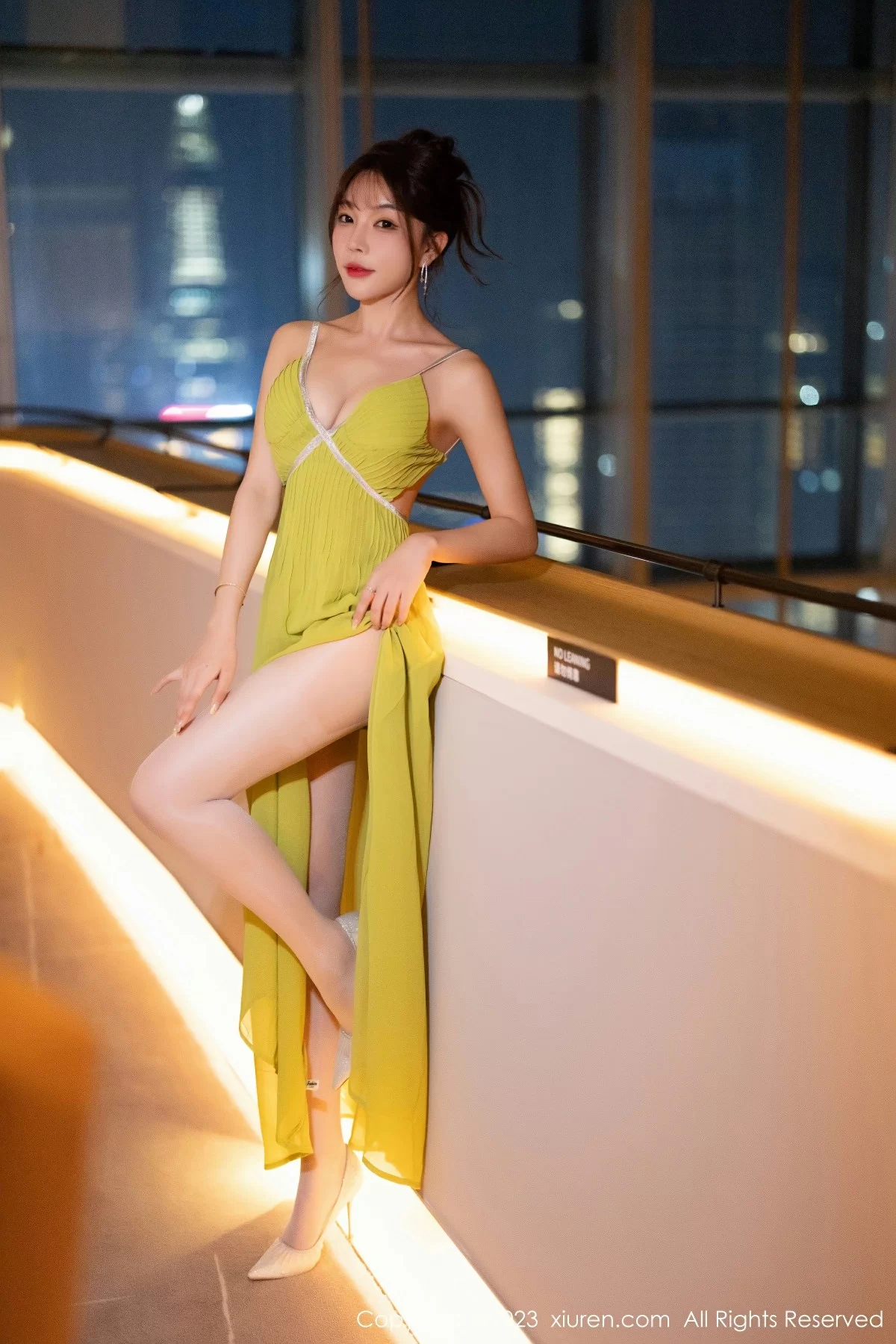  Xiuren 秀人 No.7696 徐莉芝Booty [83P]第2张