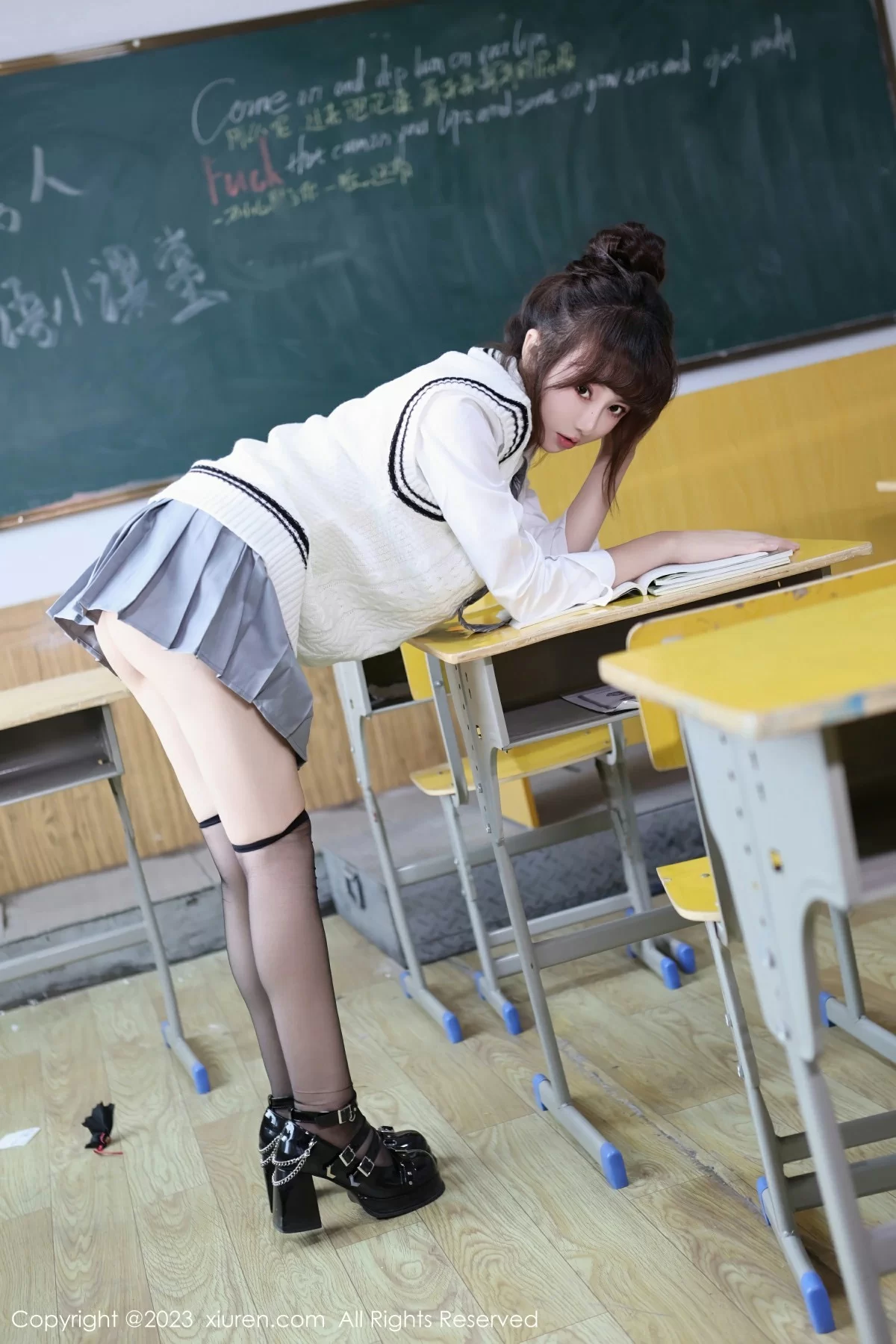  Xiuren 秀人 No.7712 白笑笑 [87P]第5张