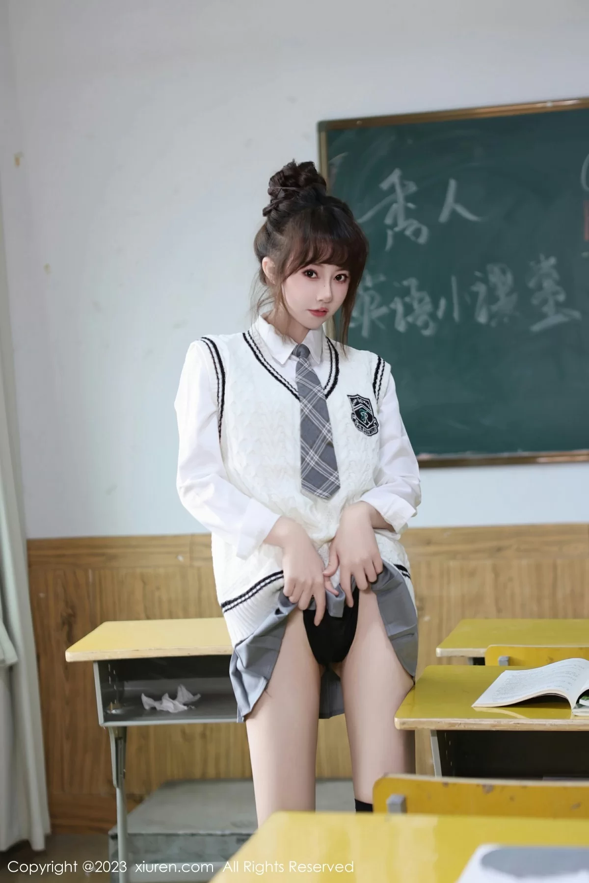  Xiuren 秀人 No.7712 白笑笑 [87P]第5张