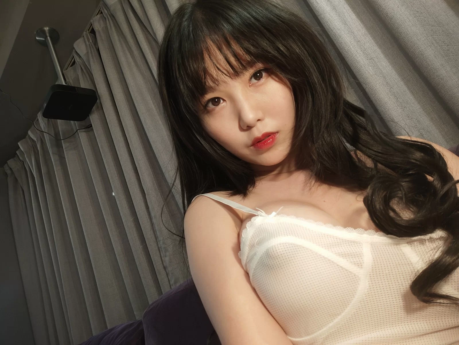 抖娘-利世 – 定制透视吊带自拍 [20P]插图7