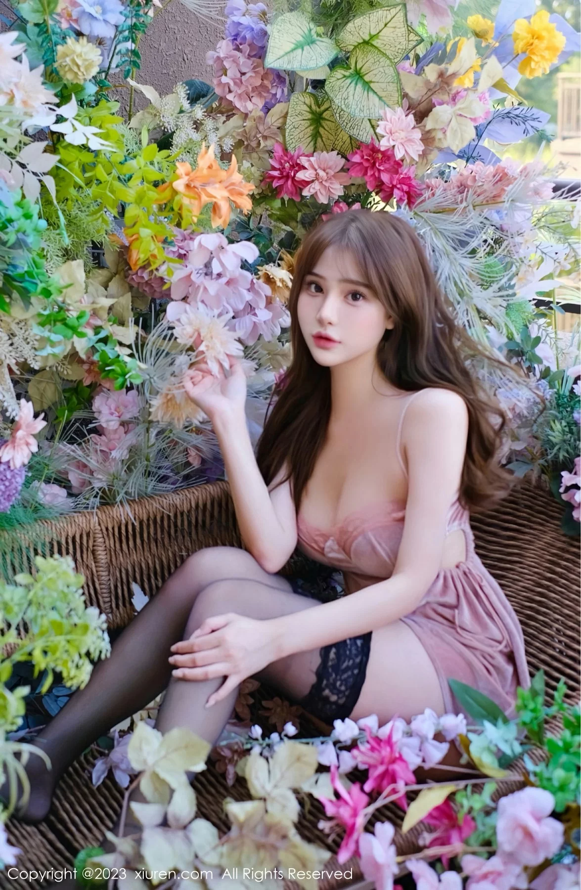 Xiuren 秀人 No.7757 Lavinia肉肉 [35P]|图集秀