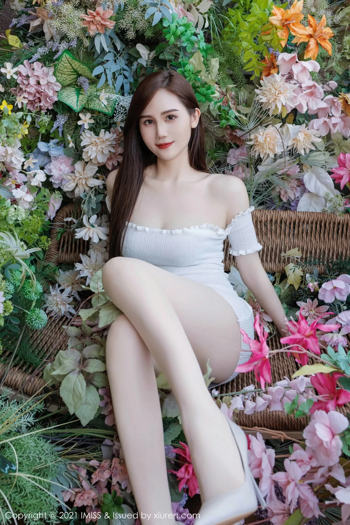 爱蜜社 VOL.761 SISY思 [43P]插图4