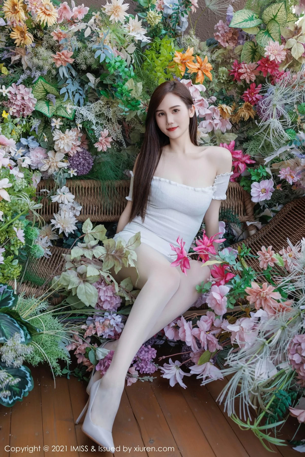 爱蜜社 VOL.761 SISY思 [43P]插图2