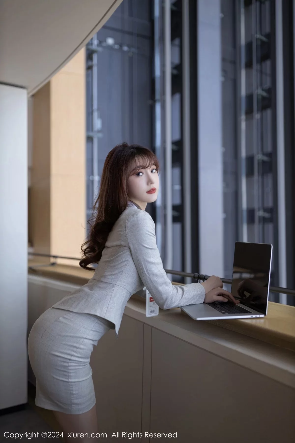 XiuRen 秀人 No.7949 陆萱萱 [80P]插图1