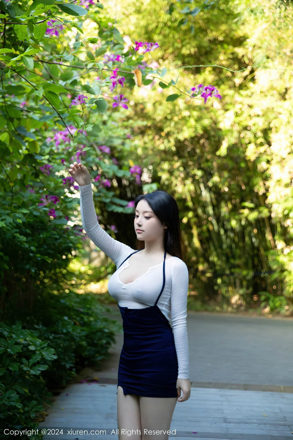 XiuRen 秀人 No.8030 豆瓣酱 [82P]插图1