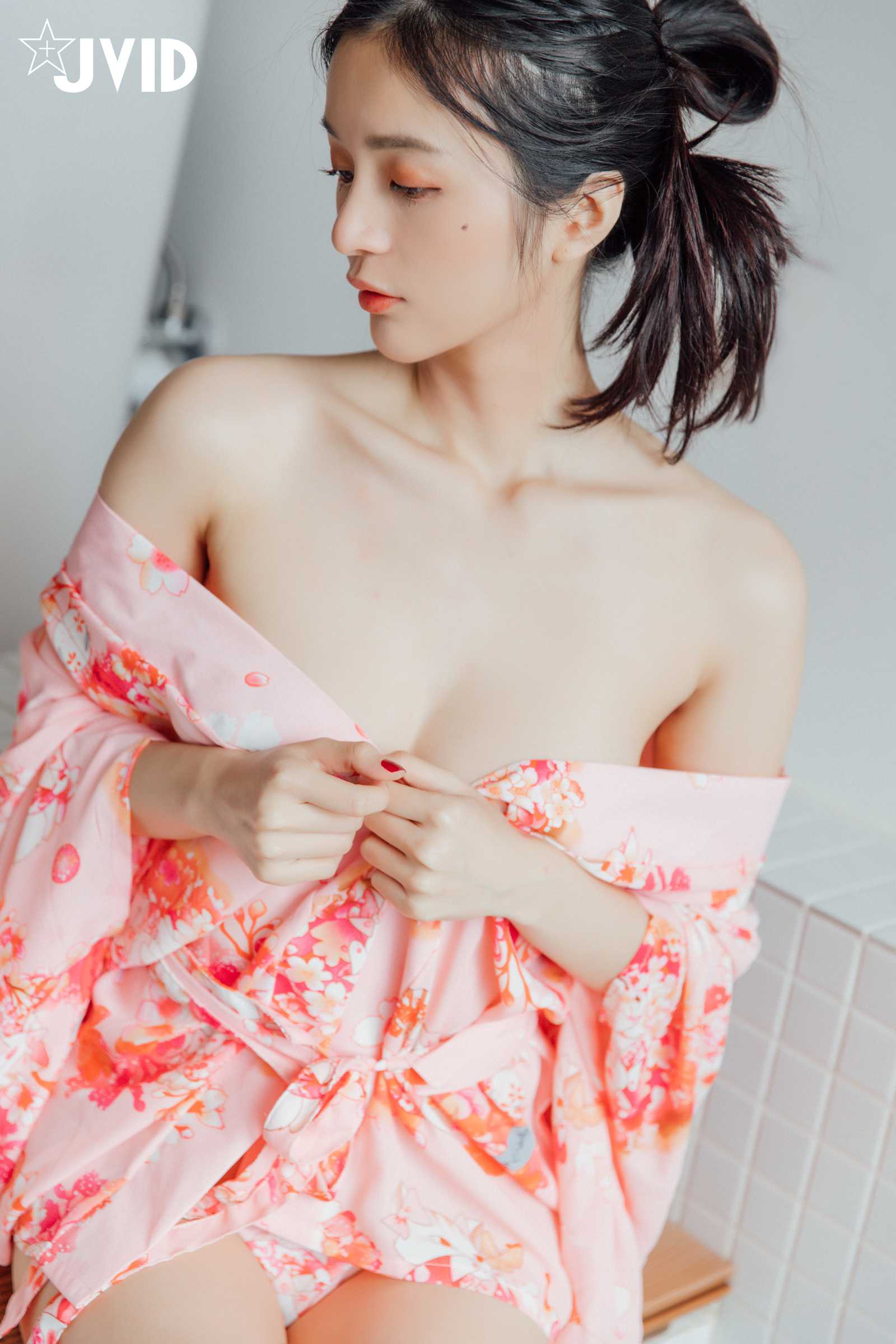 JVID图集 辰辰 – 秘境温泉之旅 [74P]插图1