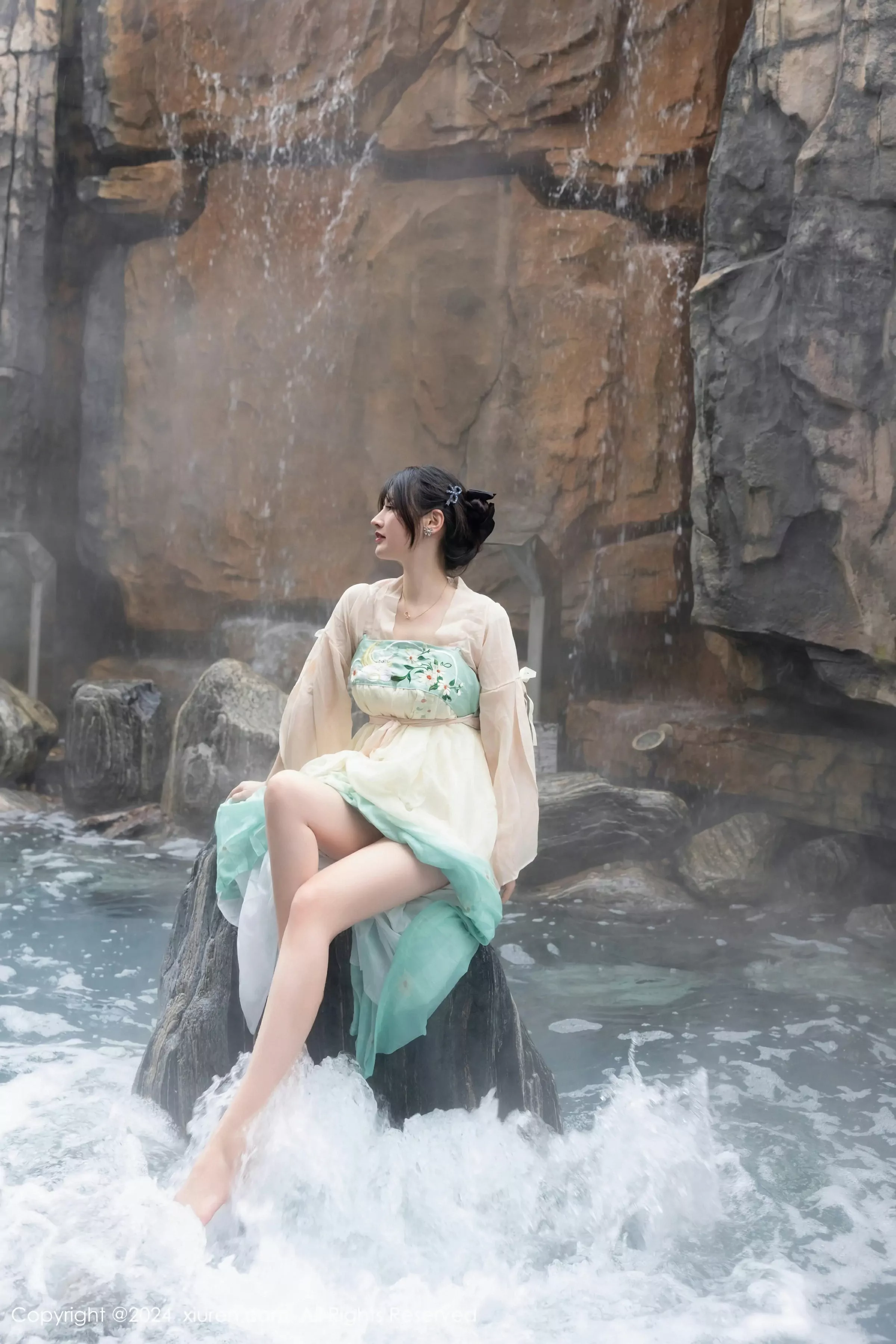 XiuRen 秀人 No.8128 诗诗kiki [82P]插图4