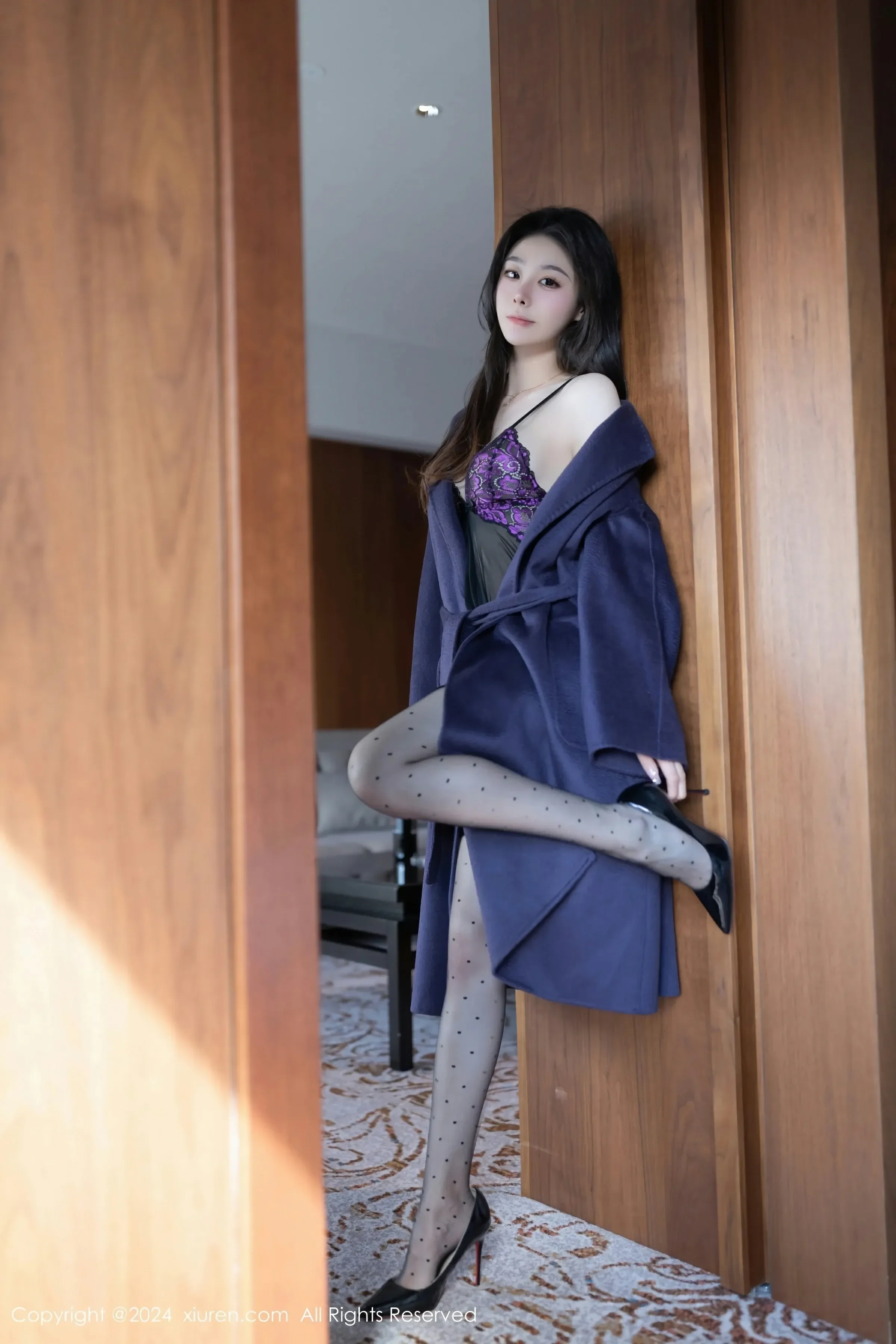 XiuRen 秀人 No.8195 小逗逗 [80P]插图1