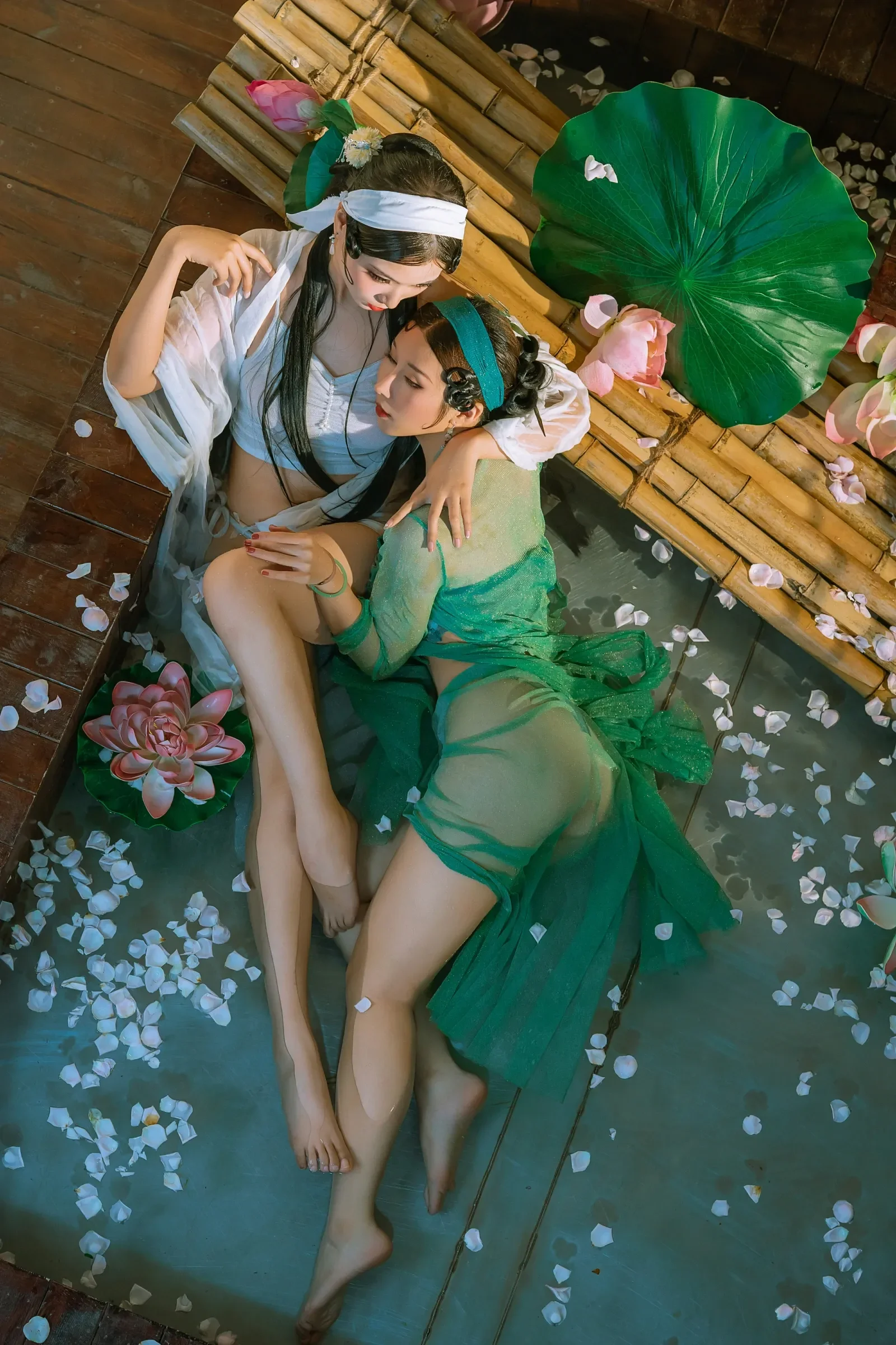 云溪溪&轩萧学姐 – 白娘子&青蛇 [26P]插图9