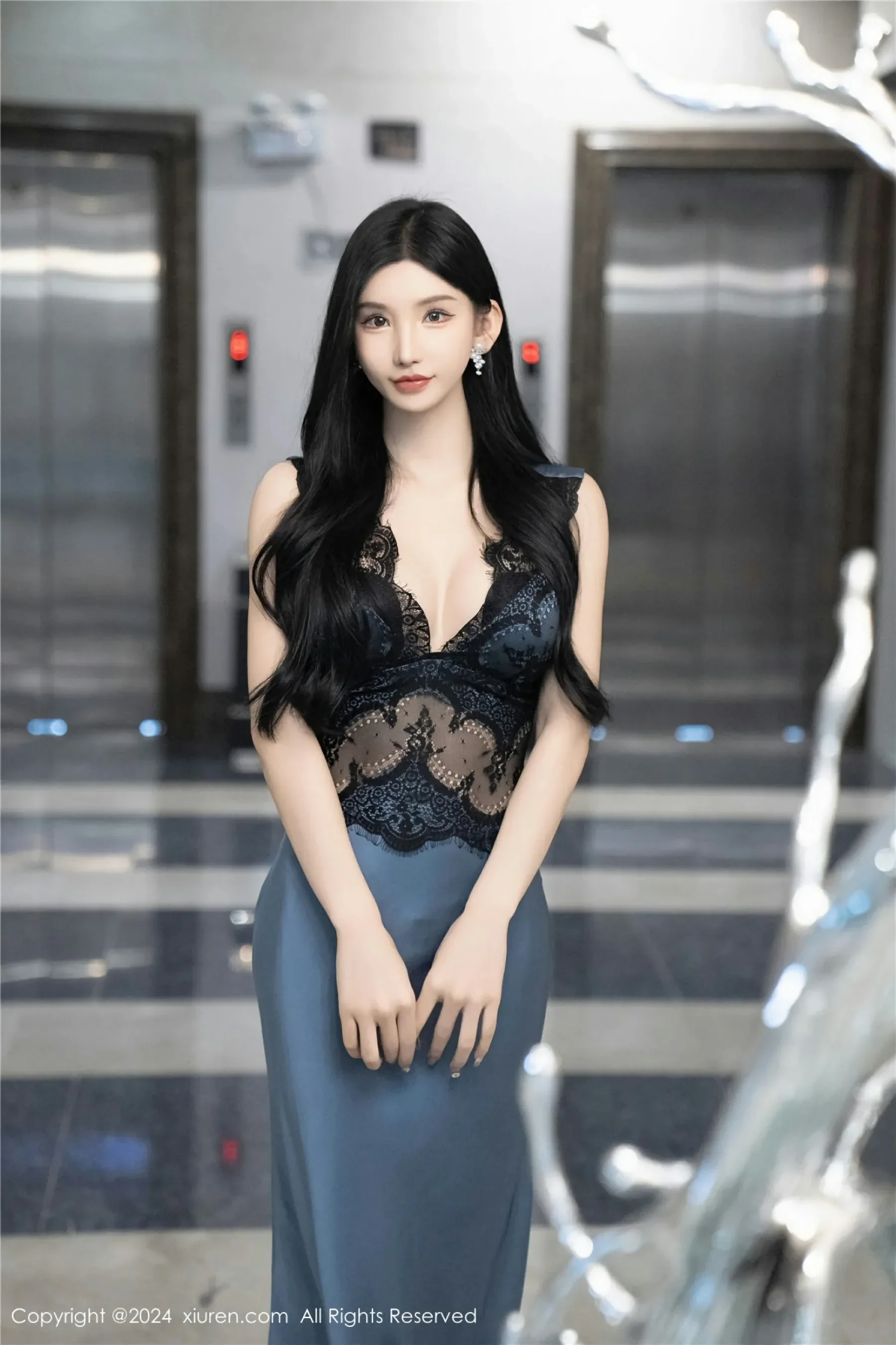 XiuRen 秀人 No.8242 周于希Sally [82P]插图8