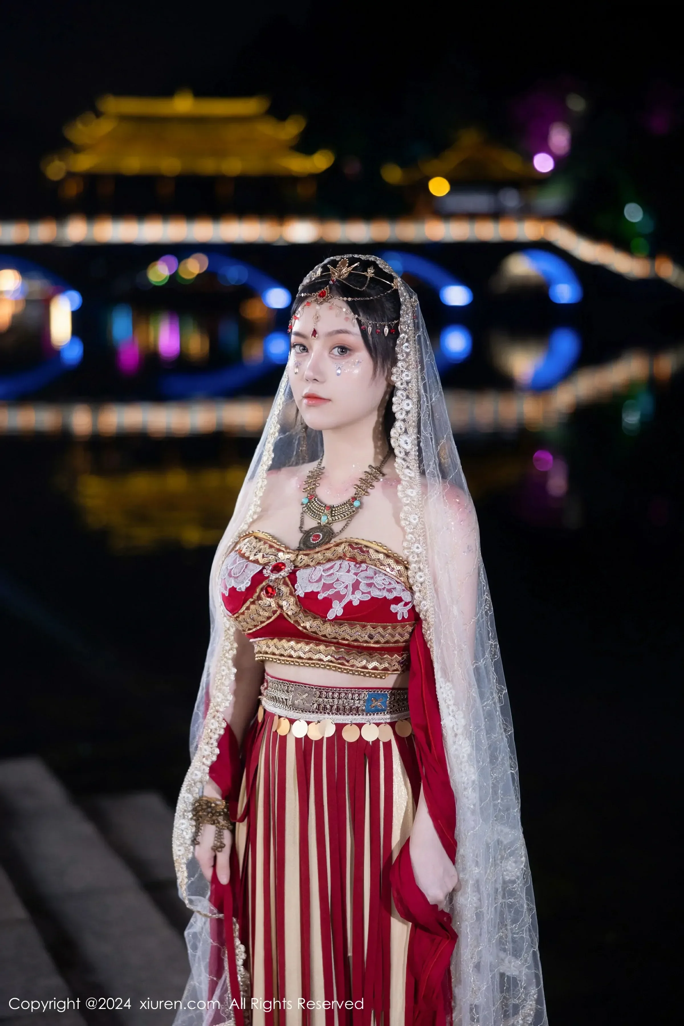 XiuRen 秀人 No.8349 豆瓣酱 [82P]插图1