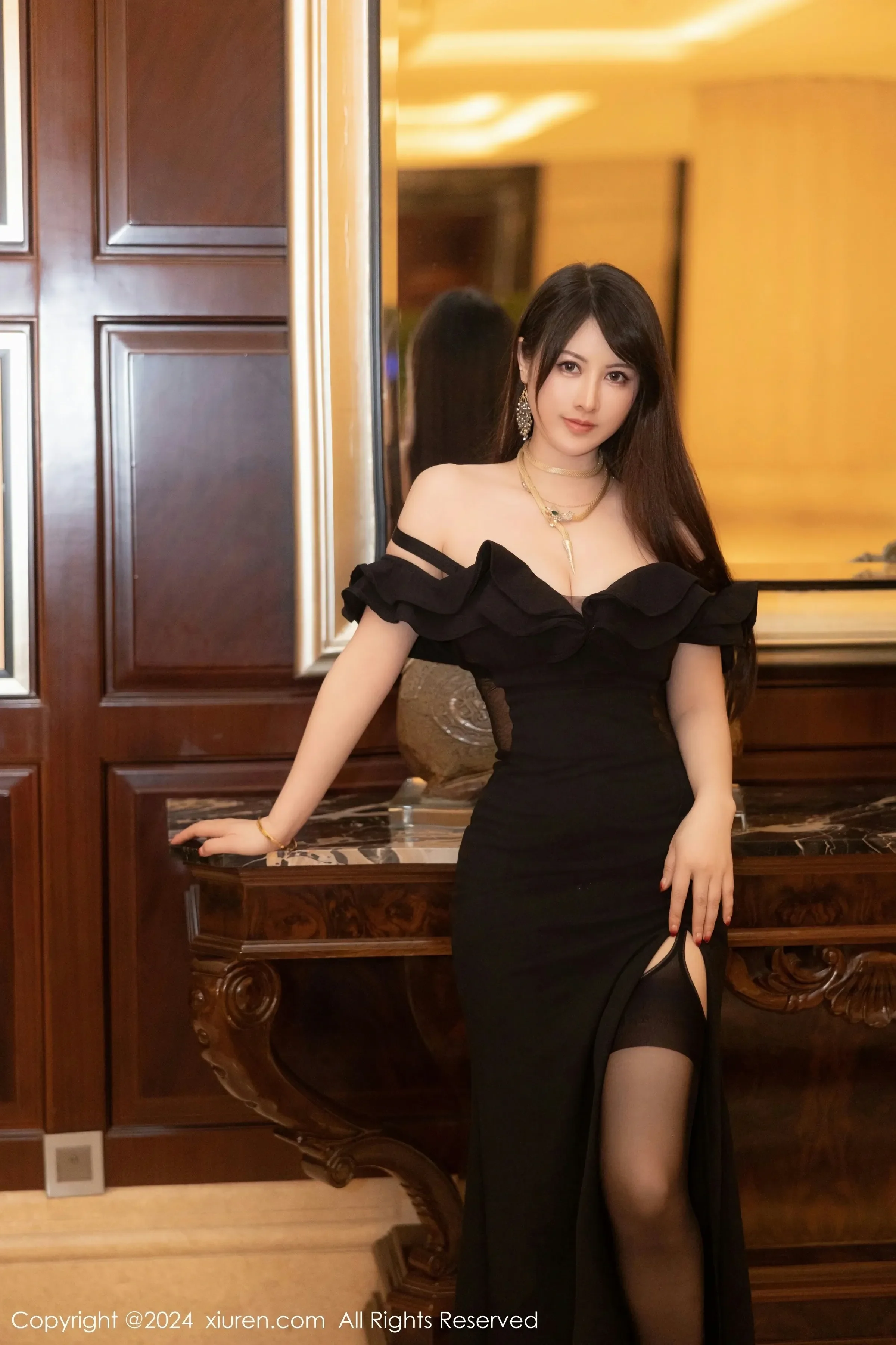 XiuRen 秀人 No.8397 诗诗kiki [81P]插图1