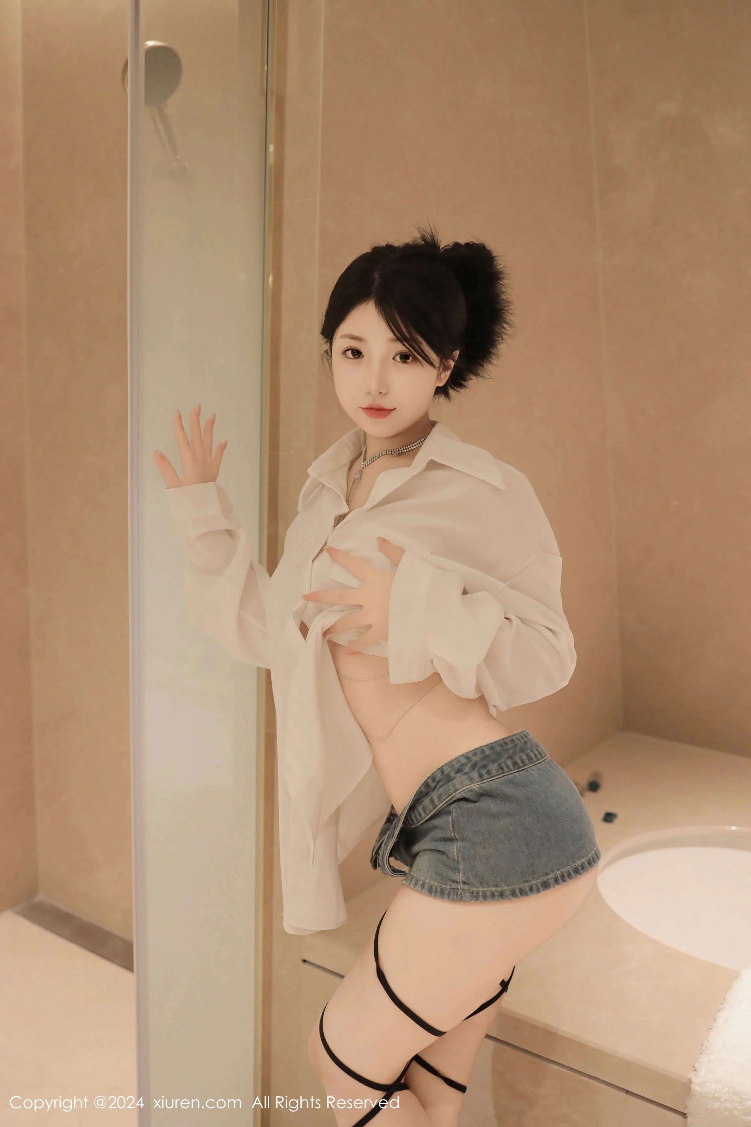 XiuRen 秀人 No.8400 陈小花 [77P]插图9