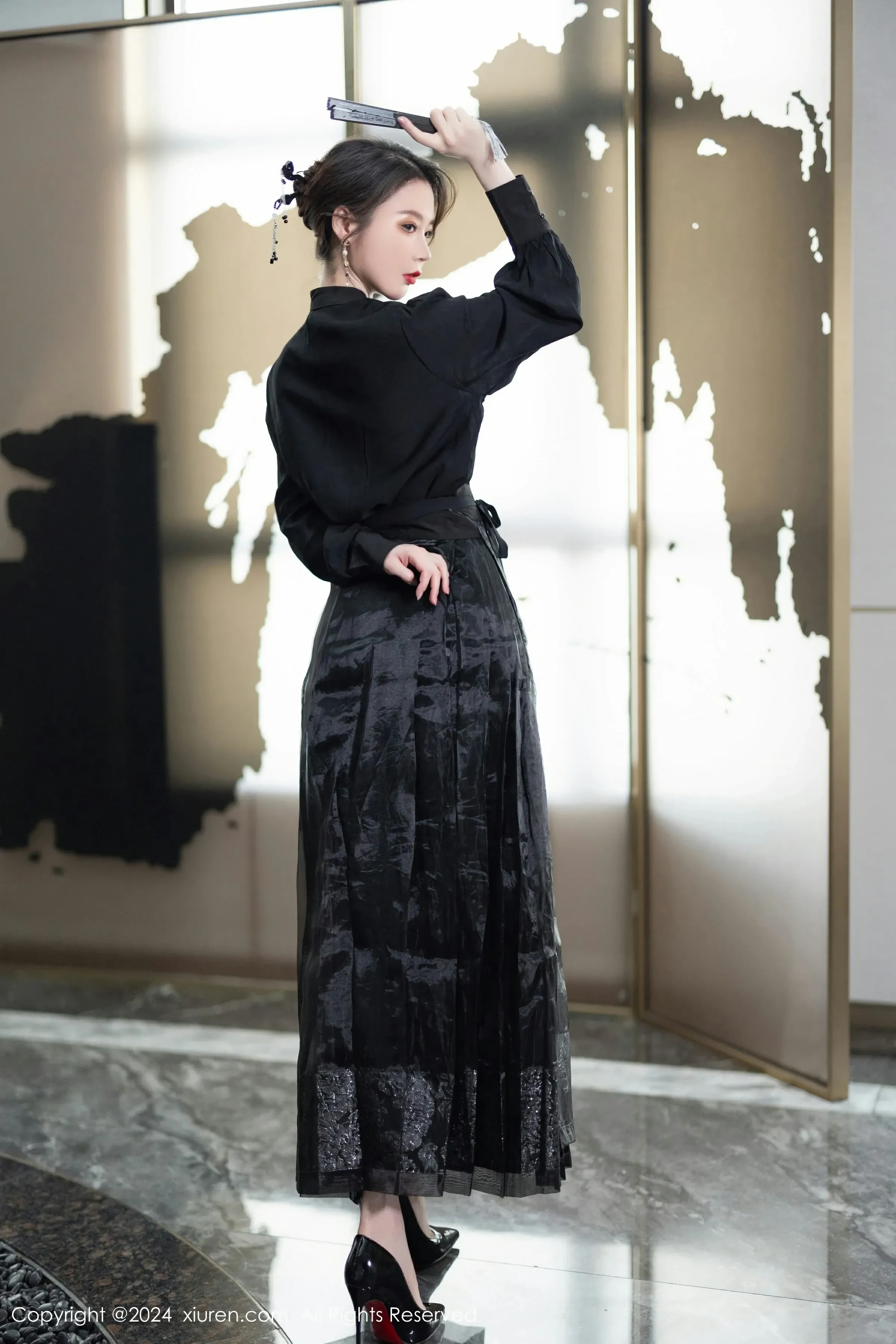 XiuRen 秀人 No.8465 梦心玥 [82P]插图1