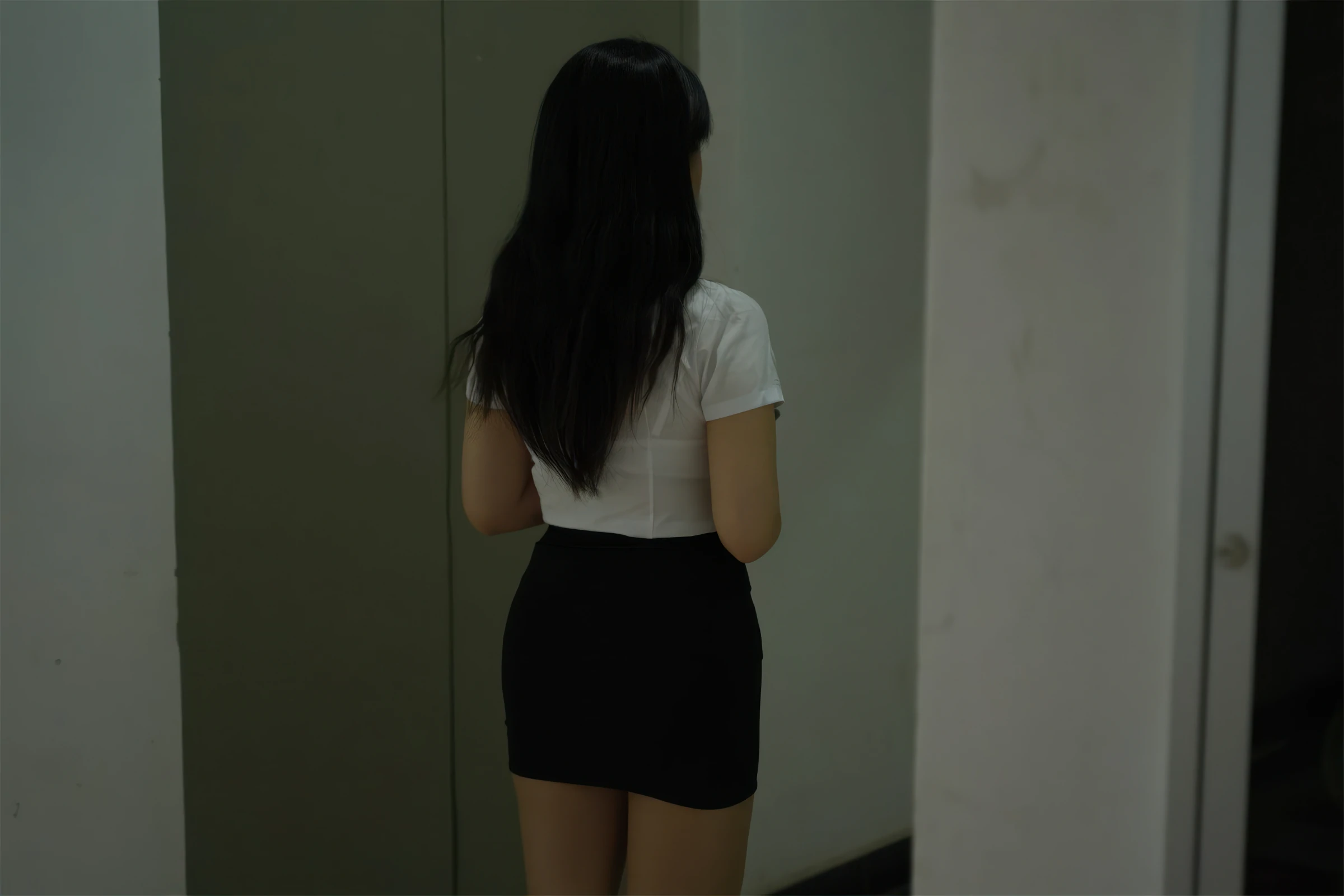 虎森森 – 下班后的OL [70P]插图2