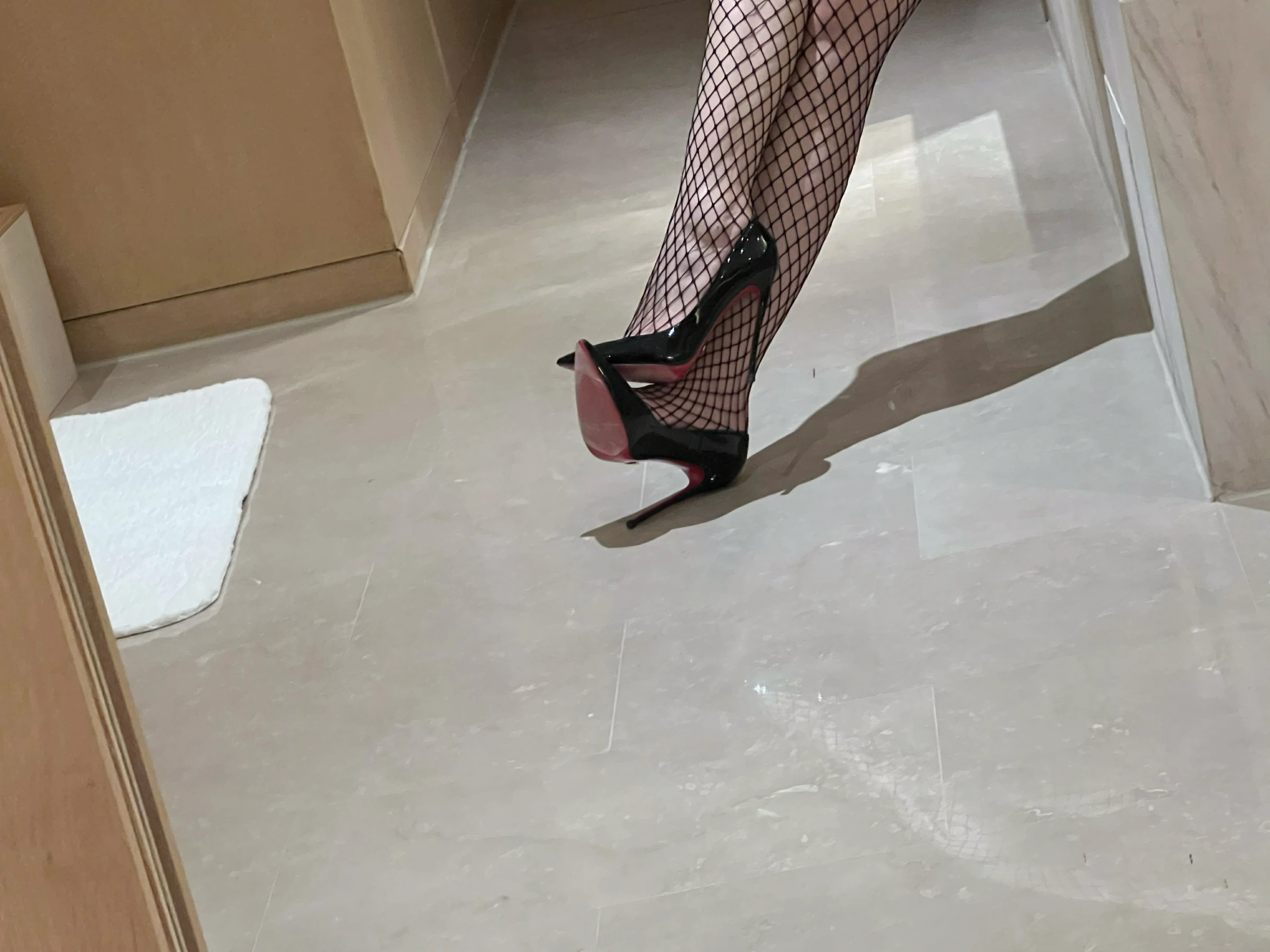 葛征GEZHENG – 黑si网洞袜加超好看抹胸装 [23P]插图8