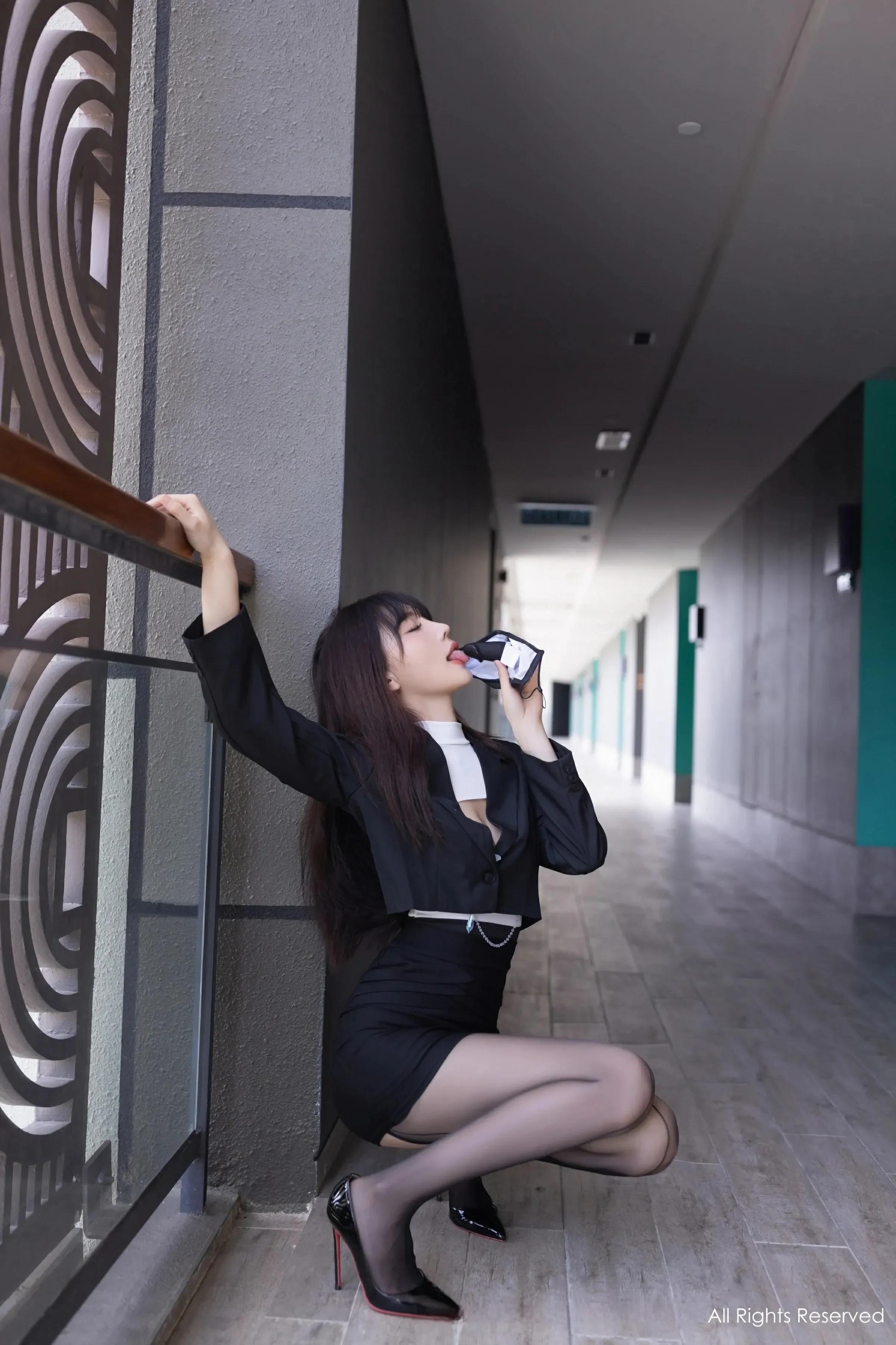 XiuRen 秀人 No.8627 陆萱萱 [80P]插图3