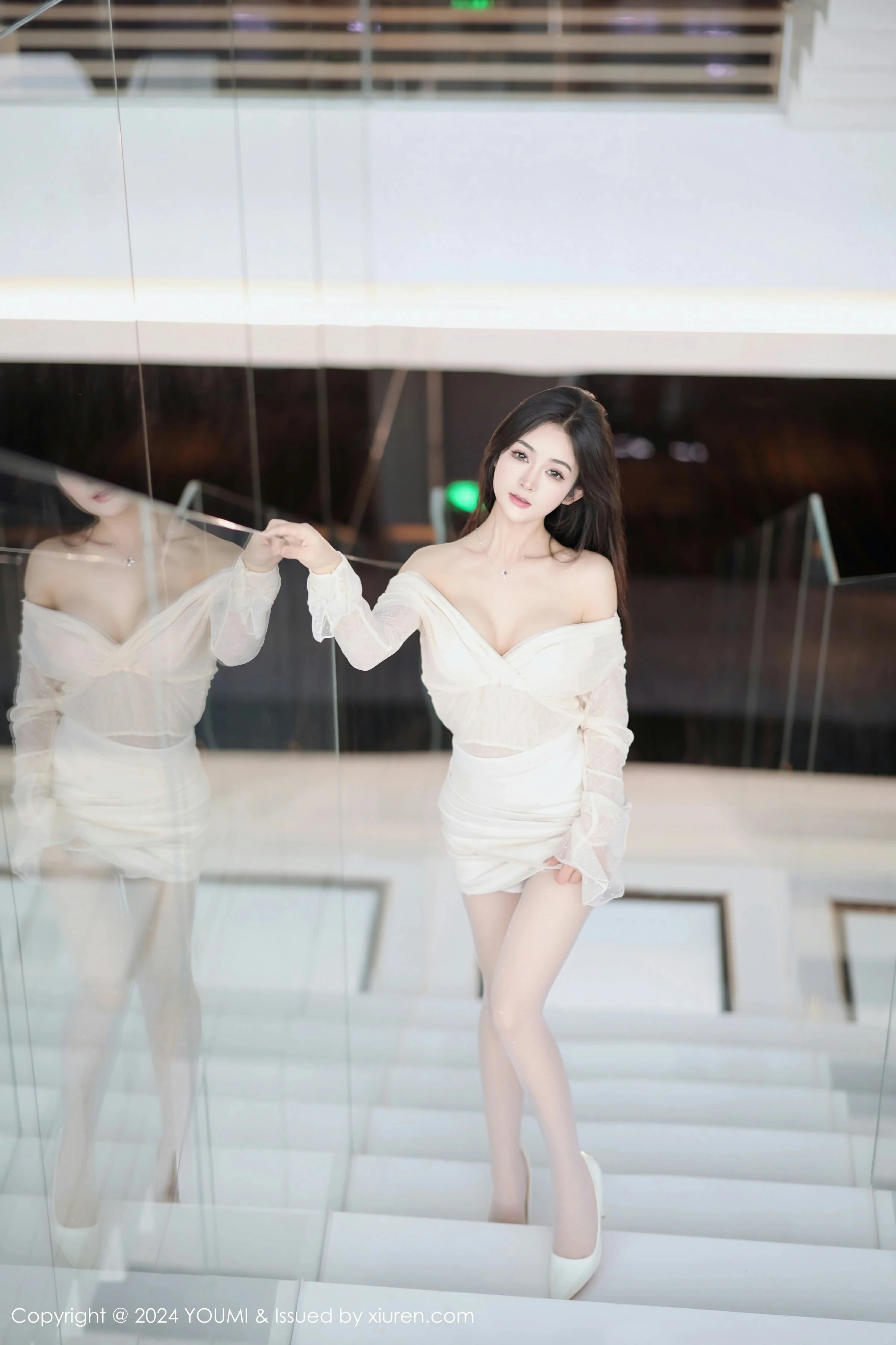 尤蜜荟 VOL.1072 谭小灵 [96P]插图4