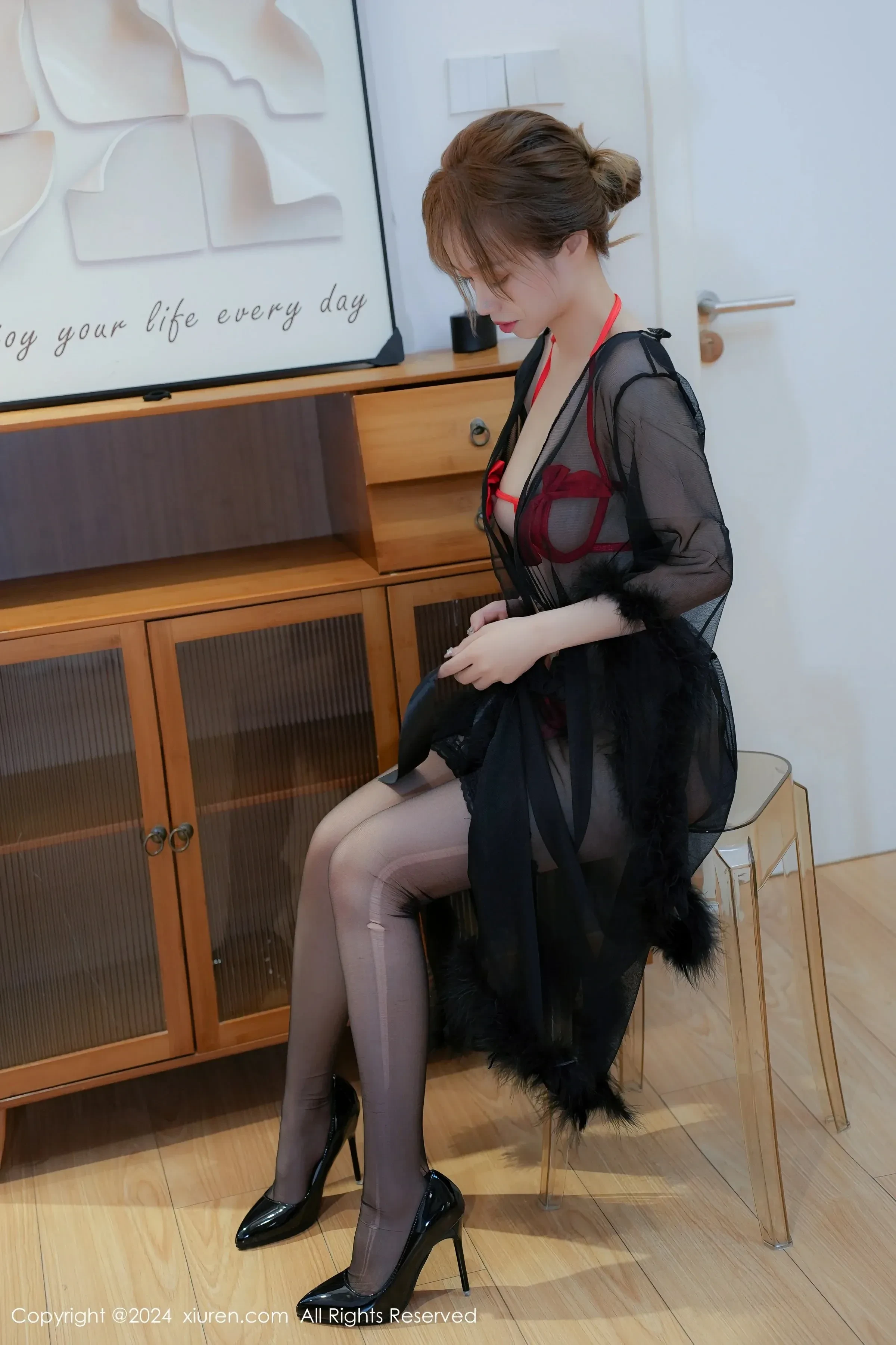 XiuRen 秀人 No.8695 甜白酱 [71P]插图6