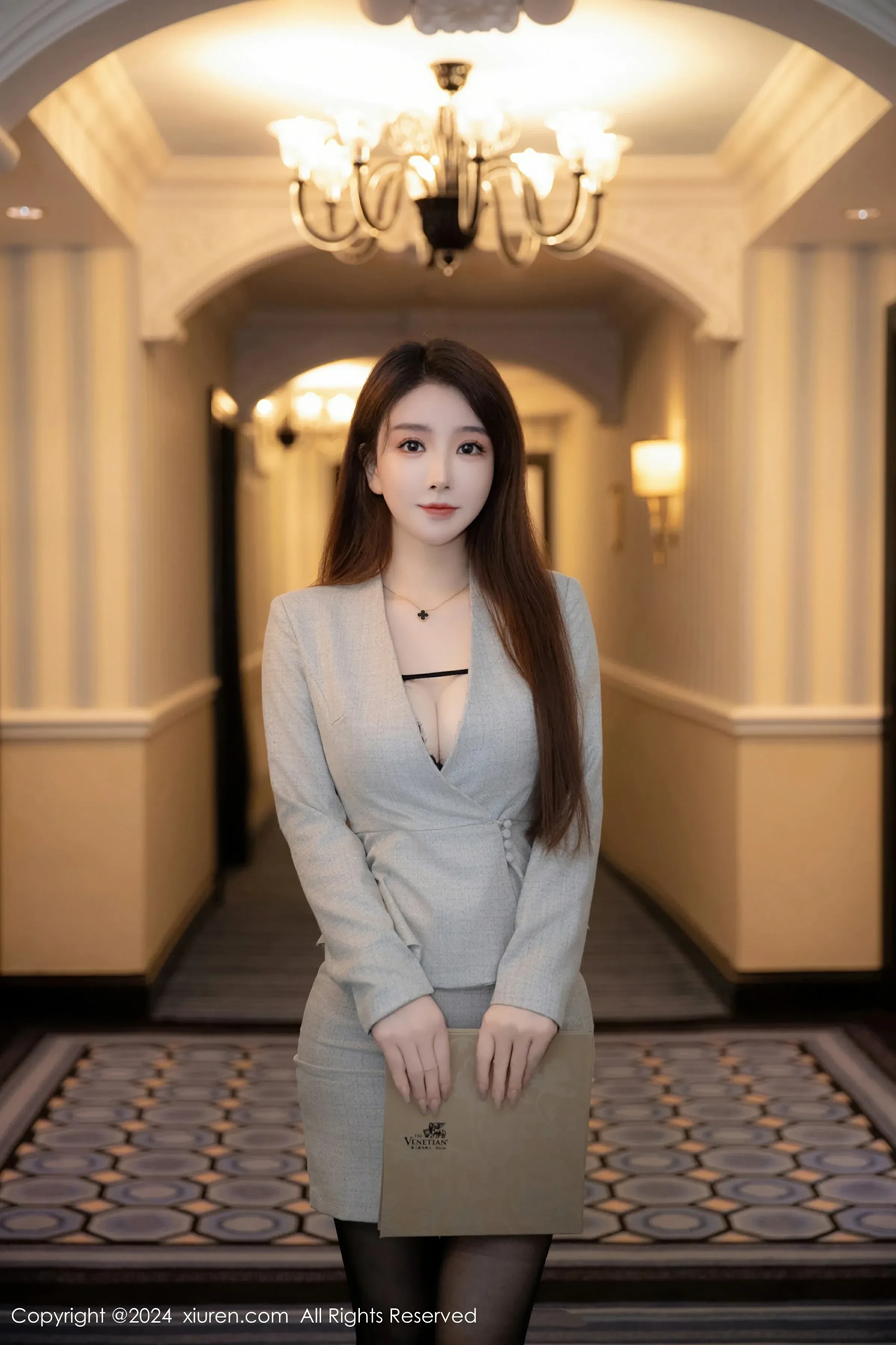 XiuRen 秀人 No.8716 雨儿酱eve [83P]插图