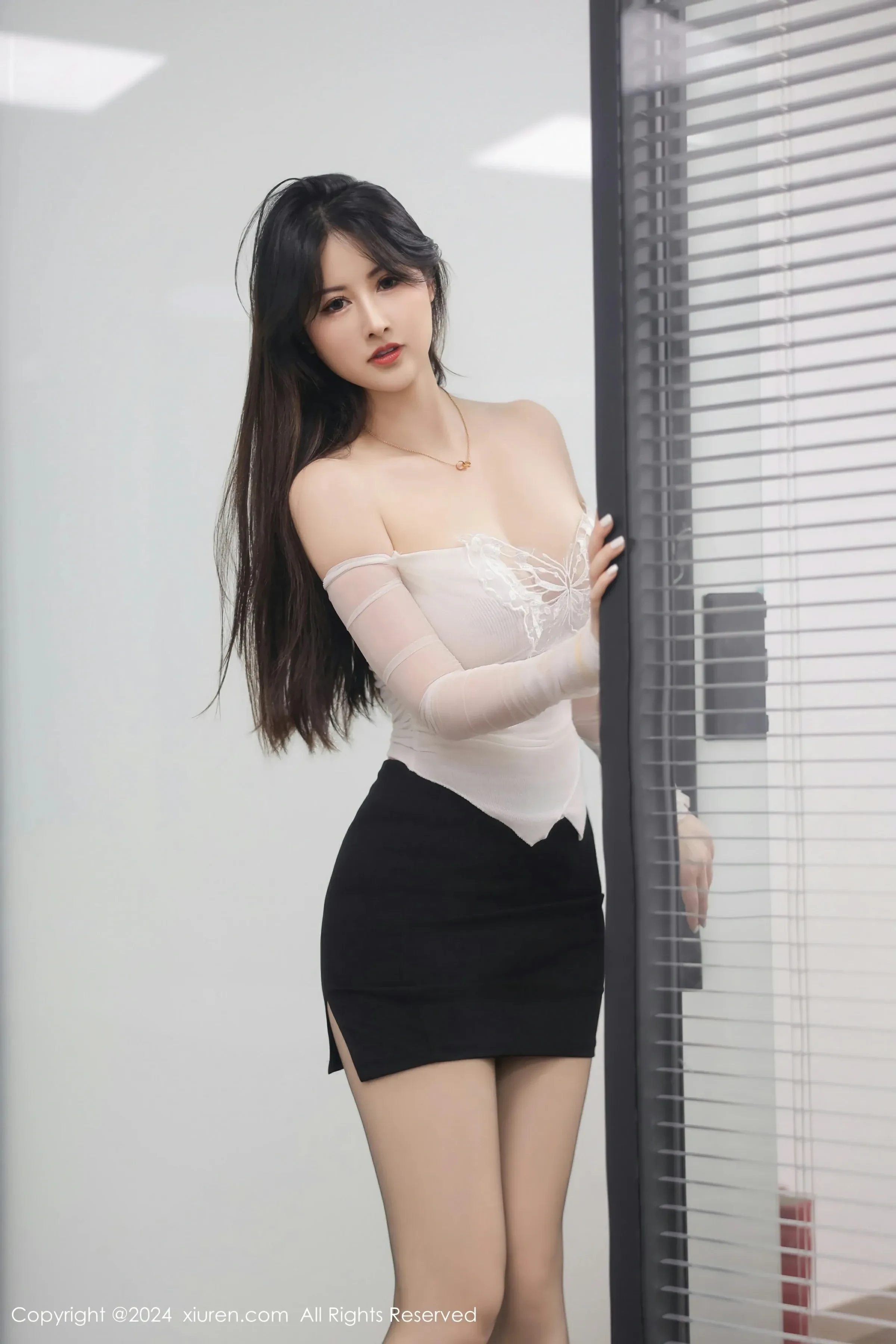 XiuRen 秀人 No.8766 诗诗kiki [81P]插图2