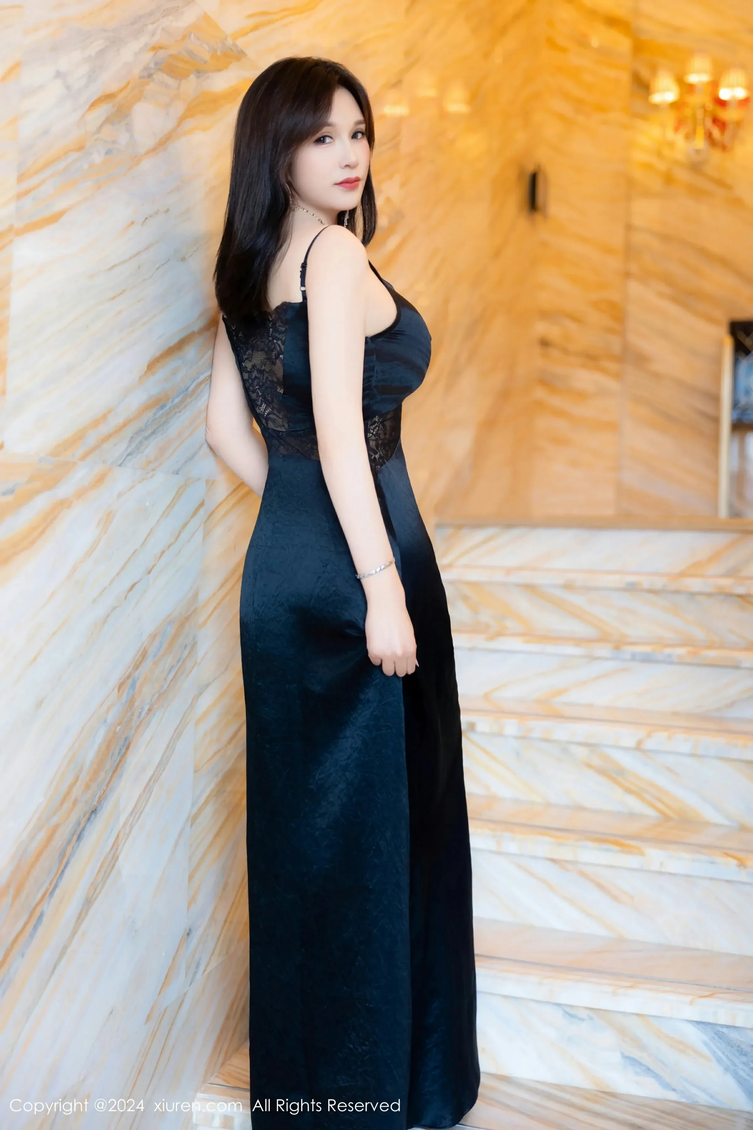 XiuRen 秀人 No.8825 水水姐 [73P]插图4