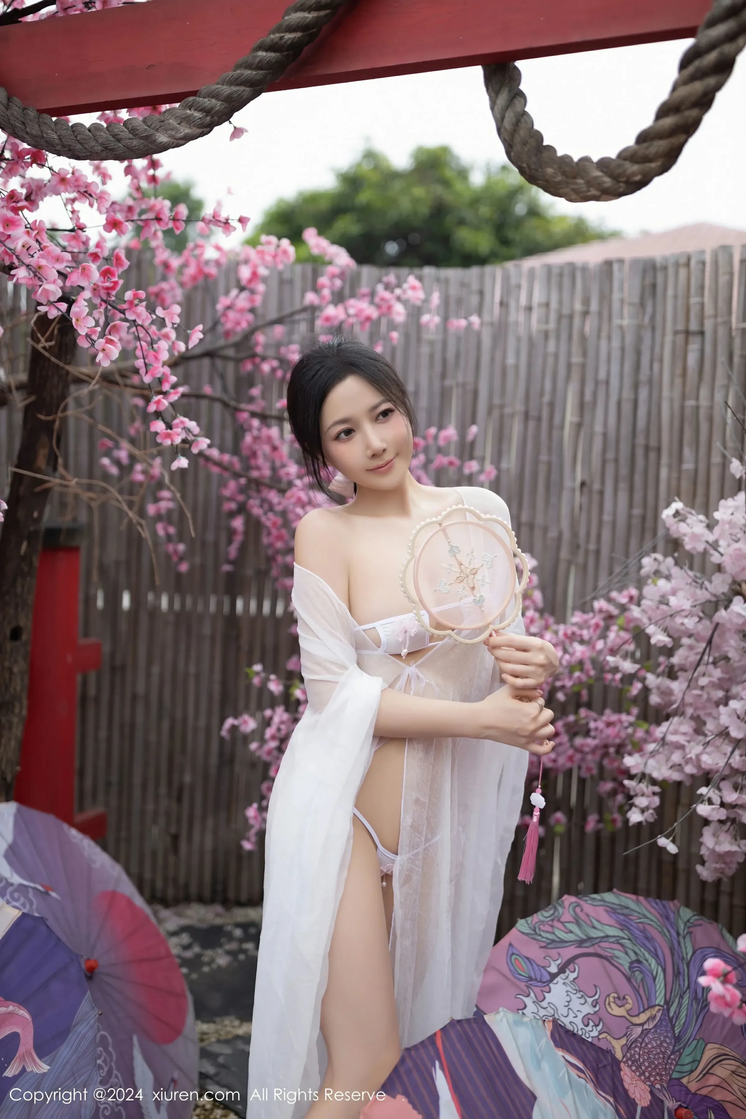 XiuRen 秀人 No.8927 鱼子酱Fish [80P]插图1