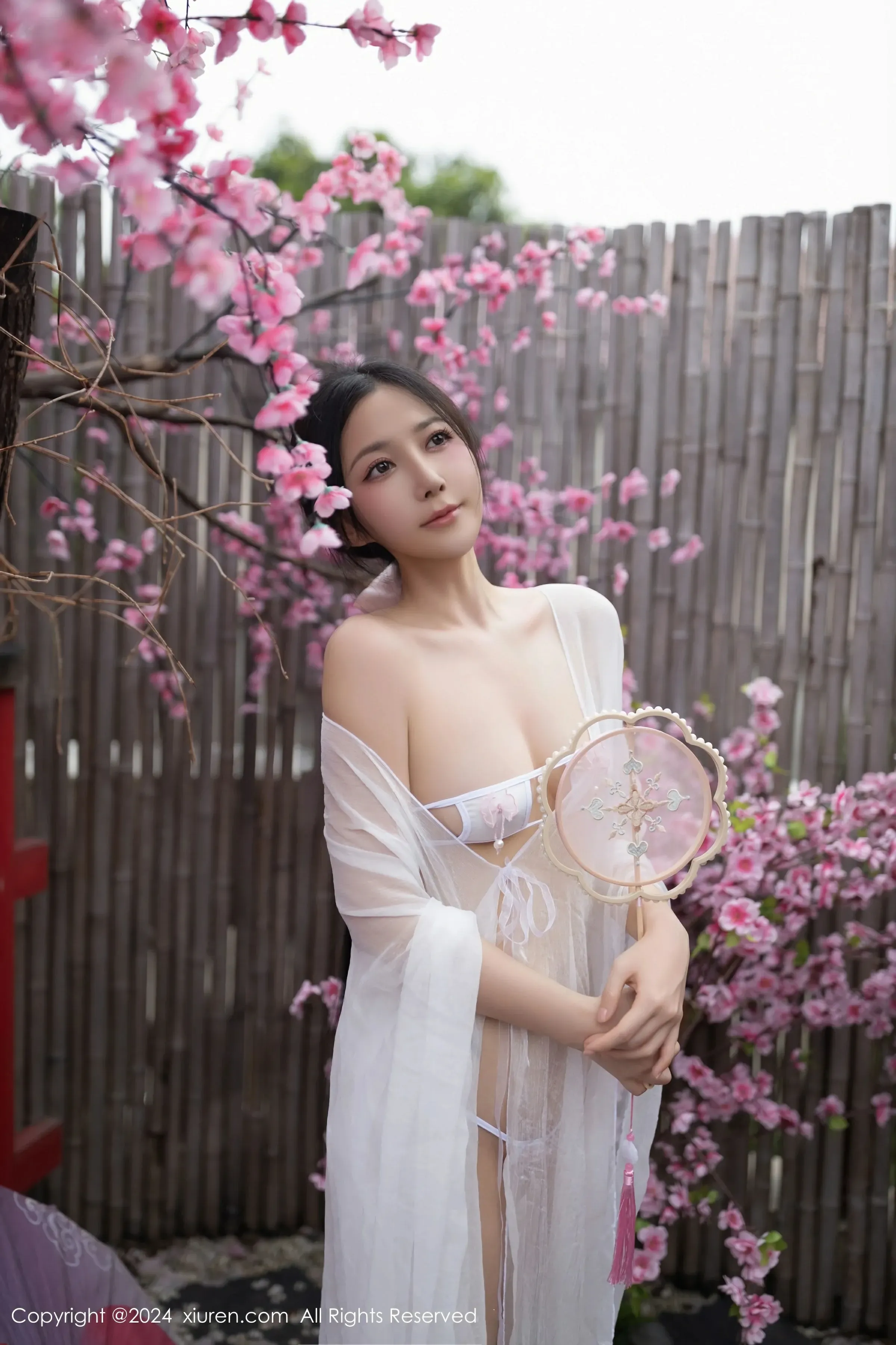 XiuRen 秀人 No.8927 鱼子酱Fish [80P]插图2